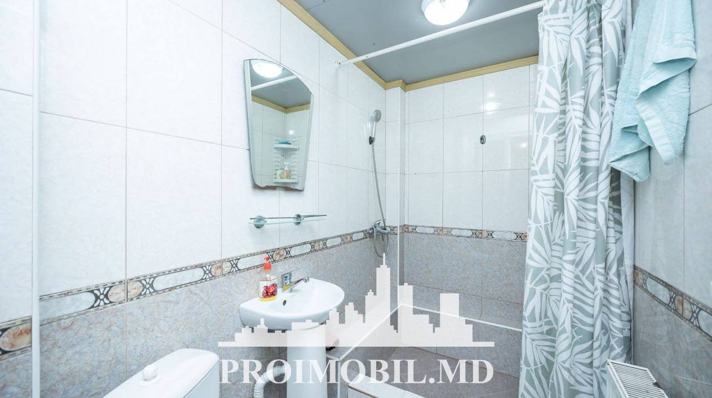 https://images.proimobil.md/YsNqkVpl_pWhwAVJq83QKYbjL7Z0fZsnyW6XGLVsdVM/watermark:0.75:so:0:30:0.39/resize:fill:1460:816:1/gravity:ce/bG9jYWw6Ly8vZXN0YXRlL2xyL2E0YjEzZGUxLTEyODEtNGVlNi1hNmE3LTc4ODc0OGQ4YTNiZi5qcGVn