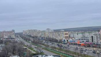 https://images.proimobil.md/Z1Xd13dPUjchSuPsY6SFkPCQlhGx1pptemZraNyoUJ8/resize:fill:350:198:1/gravity:ce/bG9jYWw6Ly8vZXN0YXRlL2xyL2YwNjFhNzgzLTQyYjUtNDdjMS05NjQ2LWMzZjcyY2VhNjNkZC5qcGVn