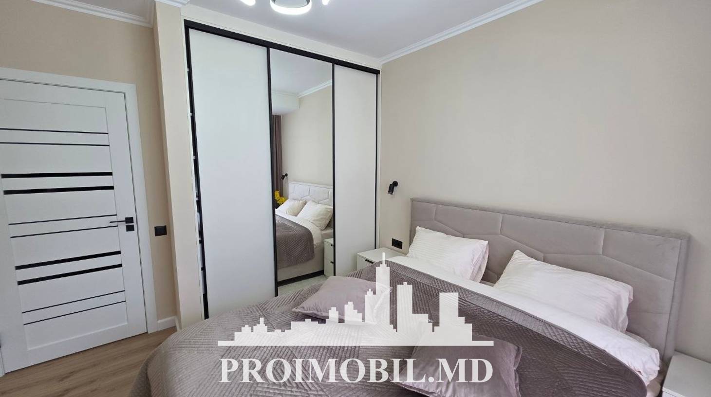 https://images.proimobil.md/Z1bZRnWYBQFyAW7Jv8EL5GvRSyk8n0c8CFyd1HM6v9I/watermark:0.75:so:0:30:0.39/resize:fill:1460:816:1/gravity:ce/bG9jYWw6Ly8vZXN0YXRlL2xyLzMzOGU4OWJiLWRmYmYtNGMxNC04NTU5LTVkNjNlZTMwZWZmNy5qcGVn