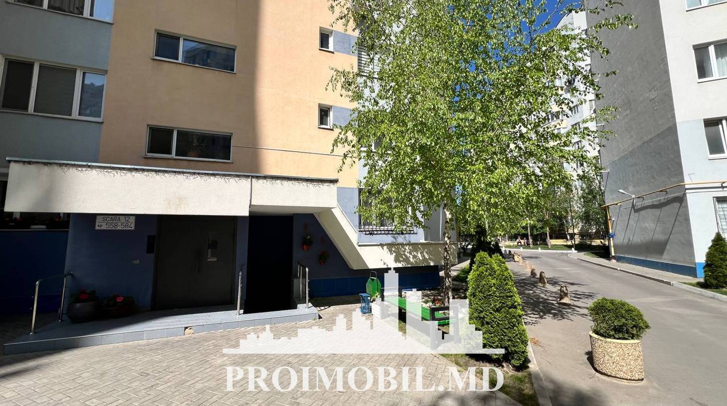 https://images.proimobil.md/ZCWTLDL9wLImfXbGnXN9frnUk77S9dsvJi7elLM1XNQ/watermark:0.75:so:0:30:0.39/resize:fill:1460:816:1/gravity:ce/bG9jYWw6Ly8vZXN0YXRlL2xyL2ZkNmEyMWYzLWQxZjItNGI5NS1iYWQxLTVjMmYzZmZlNmRiMi5qcGVn