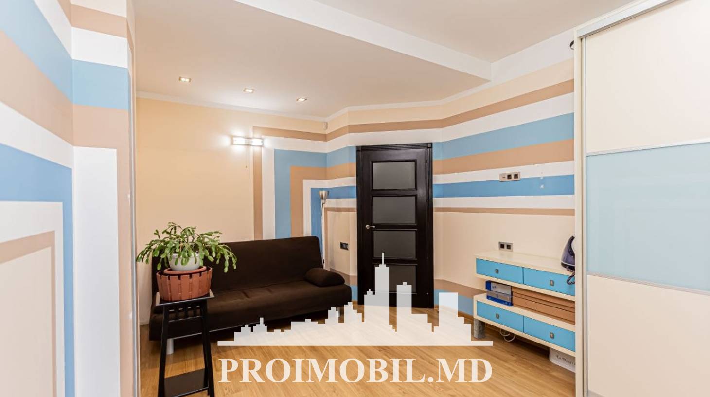 https://images.proimobil.md/ZFGO5_jw4MWk2qBtnU6WanY1KEQPA2DP_1NnbRhmjIA/watermark:0.75:so:0:30:0.39/resize:fill:1460:816:1/gravity:ce/bG9jYWw6Ly8vZXN0YXRlL2xyLzYyMThhY2ExLTIwYTMtNDEzYy1iOTg5LTQ2N2VlMTI0OGI1My5qcGVn