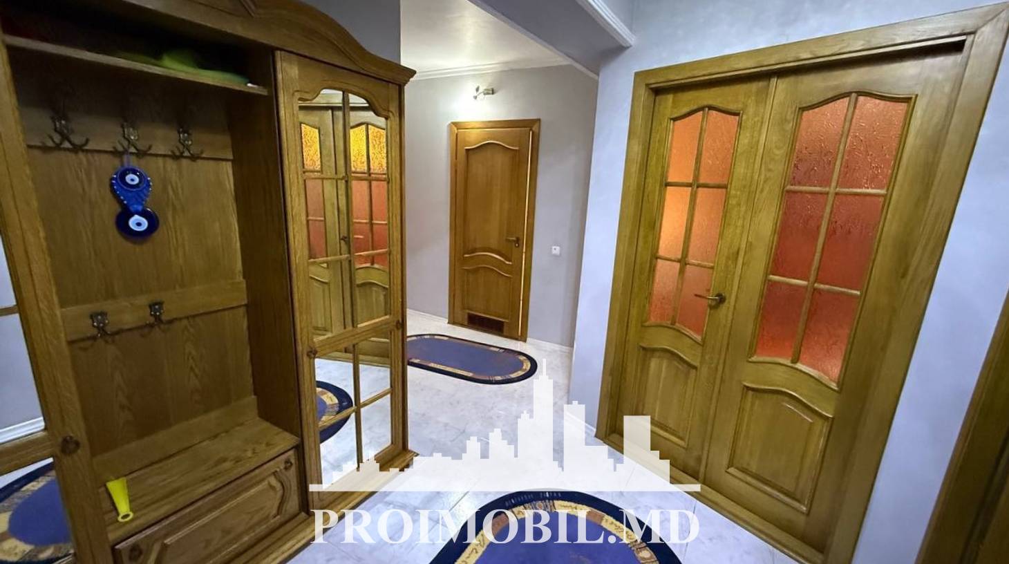 https://images.proimobil.md/ZHuXhDwhrtkP68V0f8NvE3ivgHC-QmfJbqoWr6e5JQU/watermark:0.75:so:0:30:0.39/resize:fill:1460:816:1/gravity:ce/bG9jYWw6Ly8vZXN0YXRlL2xyLzM0NzJjMzBjLTcwMjEtNDNlMy04ODg0LTM0YmFjMDFlNDcxMy5qcGVn