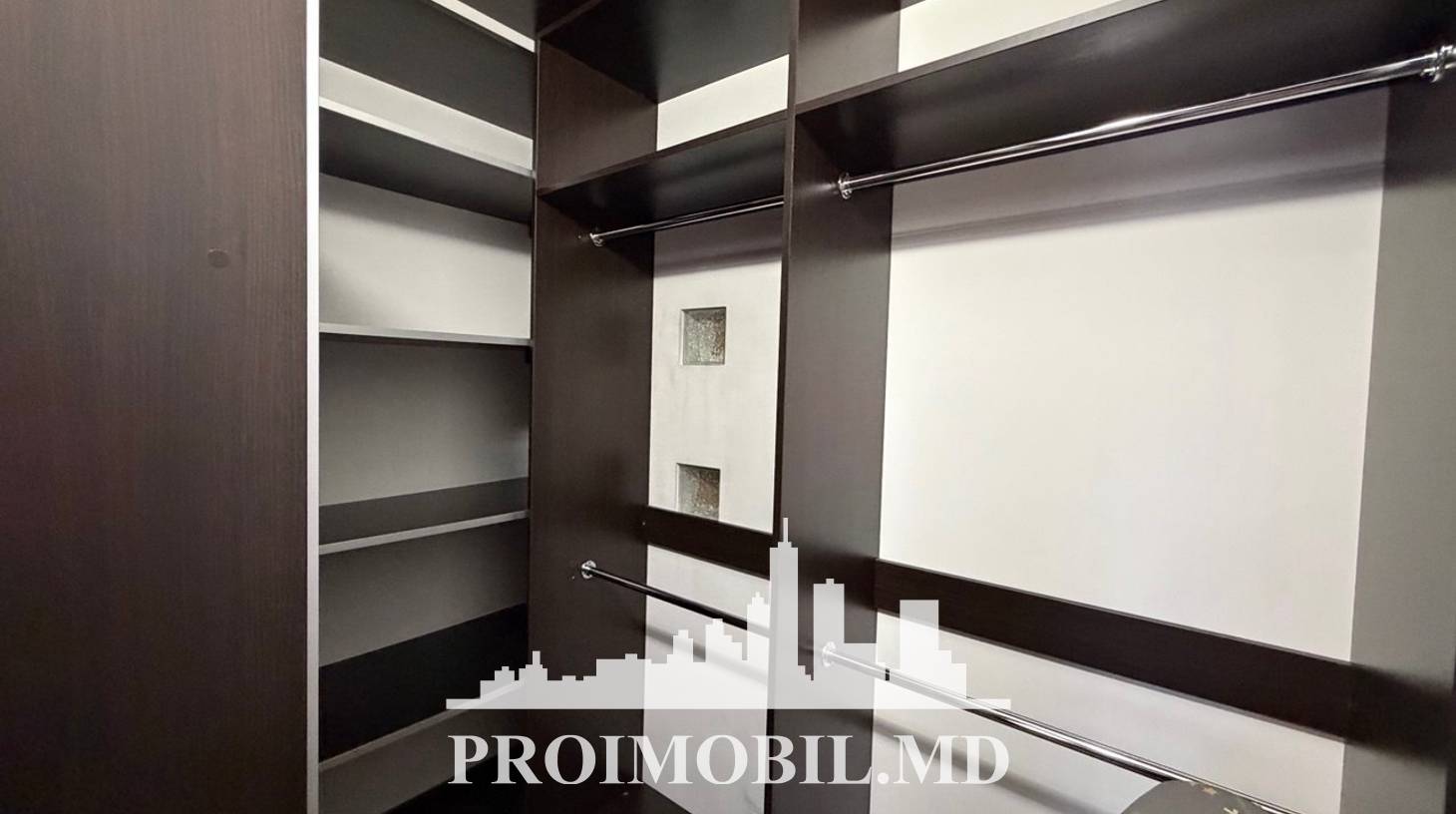 https://images.proimobil.md/ZI5VL53Qvjxg5cavyhFmN9rdtC0P2oSjGjjkw2GFt3A/watermark:0.75:so:0:30:0.39/resize:fill:1460:816:1/gravity:ce/bG9jYWw6Ly8vZXN0YXRlL2xyLzgxY2E2NmEzLWM1YmYtNDA4Ny1iYTdjLWQyYjMxZWMxMjFkOS5qcGVn