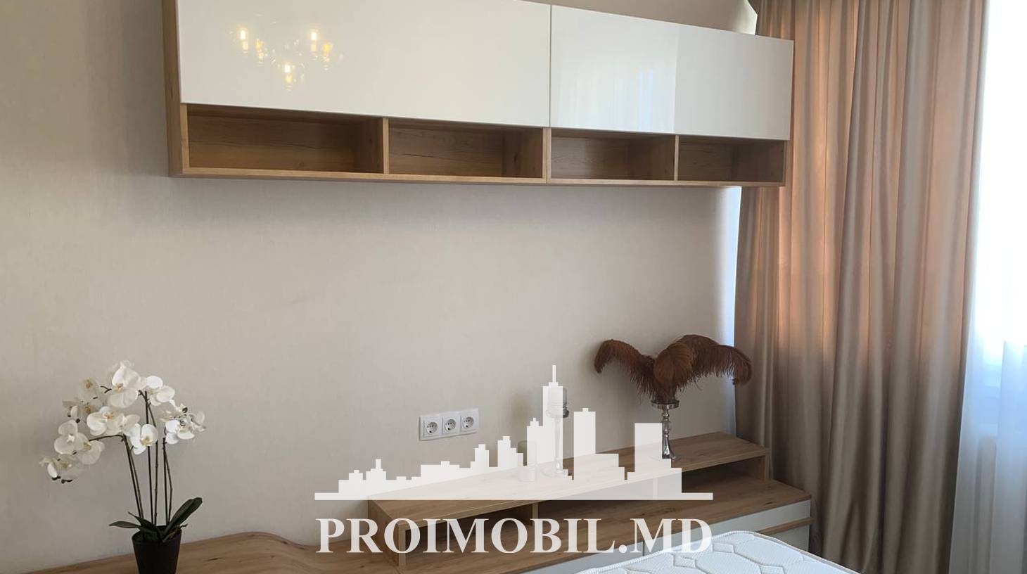 https://images.proimobil.md/ZJ41cLdkLnYy4KWu_eZzxC7pUFvZs0EUEv6kzEjEiqc/watermark:0.75:so:0:30:0.39/resize:fill:1460:816:1/gravity:ce/bG9jYWw6Ly8vZXN0YXRlL2xyLzNlODdiZGQ2LTllOGYtNDgyOS1hMTNhLTY2MDM2N2NmZjU4Yi5qcGVn