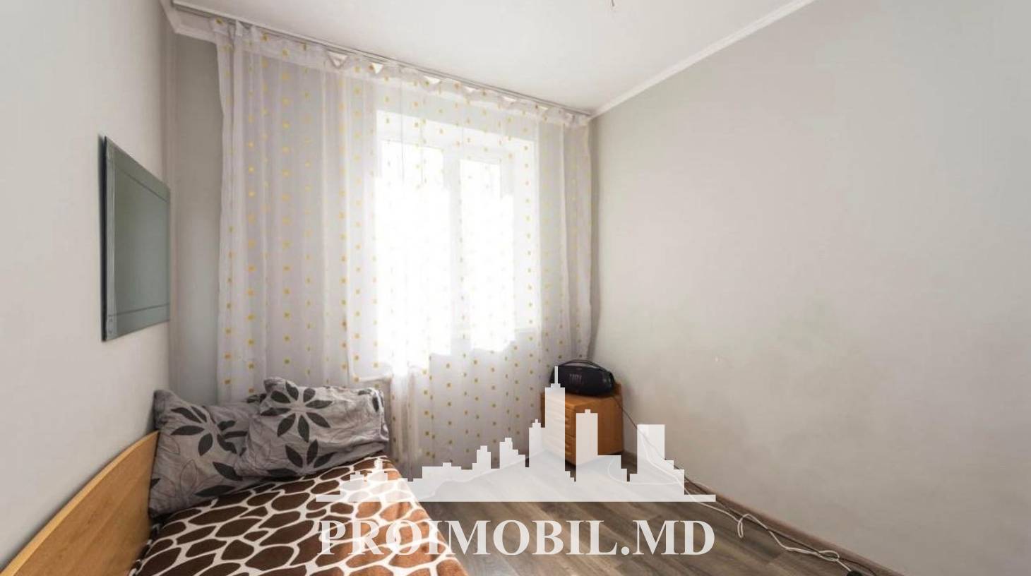 https://images.proimobil.md/ZJa5HlY7O3knFLAXwQCfEWBE9vDqpSZwjSGGkSWI2f4/watermark:0.75:so:0:30:0.39/resize:fill:1460:816:1/gravity:ce/bG9jYWw6Ly8vZXN0YXRlL2xyL2UwMjBmYzYzLWZhNDItNDM2MS1iZjdlLTYxYjMwNTQ5YmI5YS5qcGVn