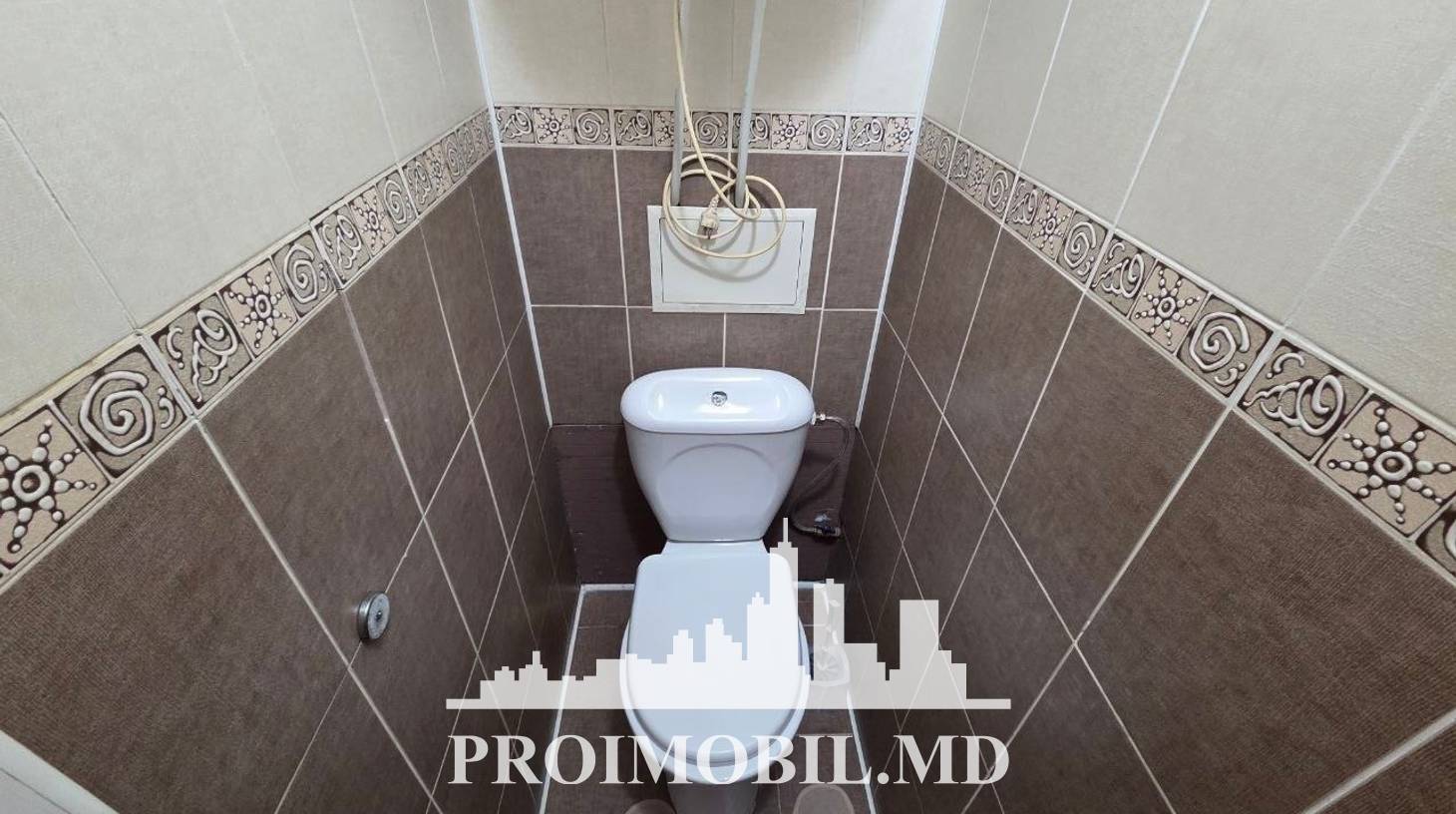 https://images.proimobil.md/ZNwHRd4lLuzyGpBPPB6nmYDhSiWvbxwF8qcG_hzUZHY/watermark:0.75:so:0:30:0.39/resize:fill:1460:816:1/gravity:ce/bG9jYWw6Ly8vZXN0YXRlL2xyL2RmMjhlNDllLWI1NjAtNGUyMC05ZGQzLTA1MzVhM2ViZTE5My5qcGVn