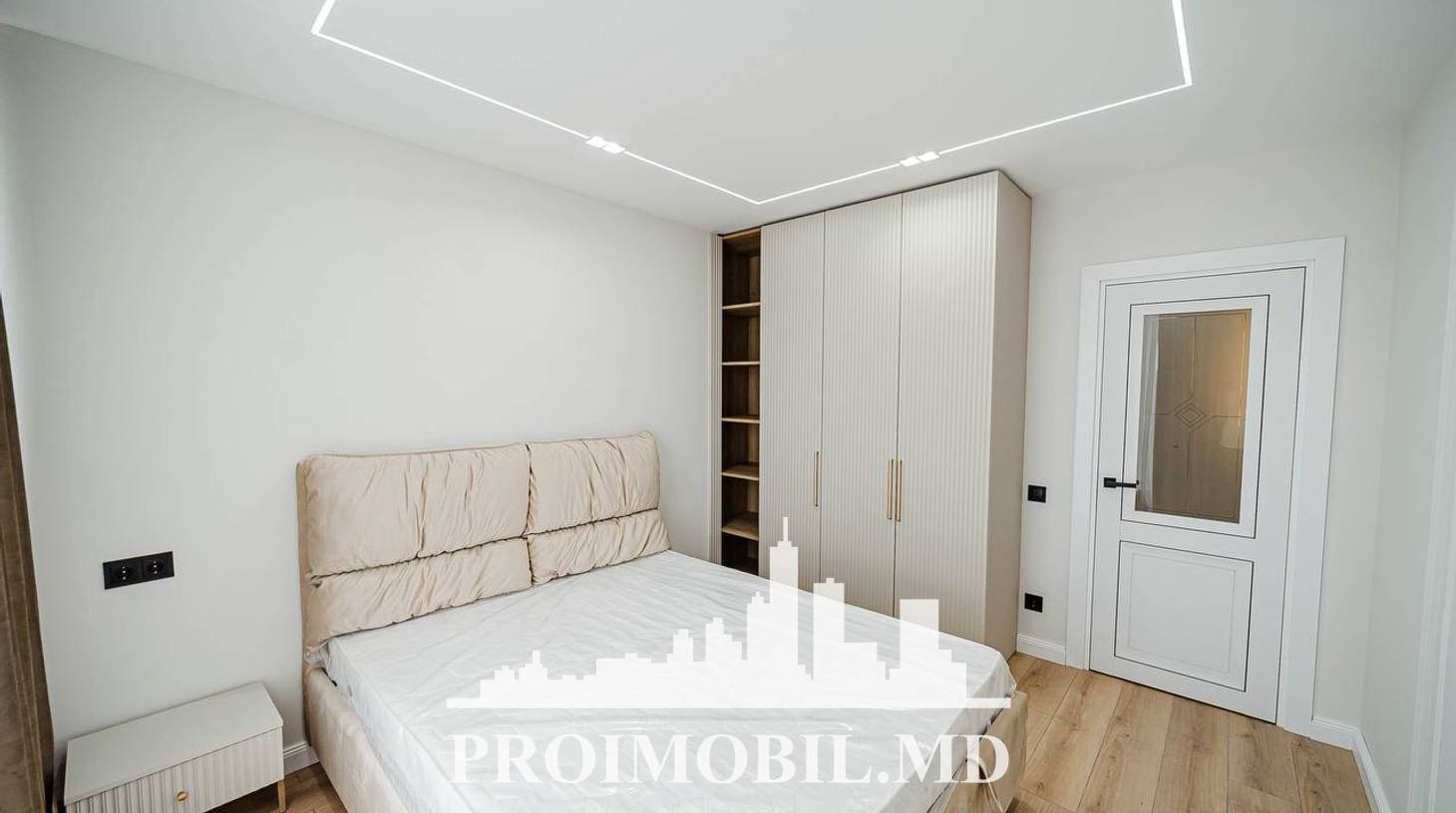 https://images.proimobil.md/ZRexRz0dnSvzxM7eqvdw4UH76IzhgWVZ940spFgm7CY/watermark:0.75:so:0:30:0.39/resize:fill:1460:816:1/gravity:ce/bG9jYWw6Ly8vZXN0YXRlL2xyLzRlMzgxOTEwLTAyYTMtNDI2OS05Mzk3LTFmZDNlYTY5NWYzNy5qcGVn