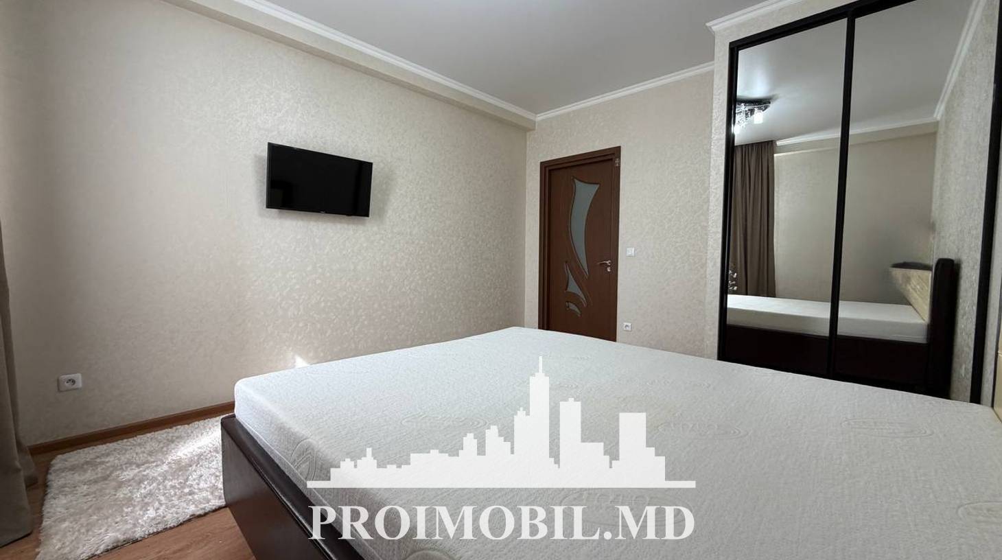 https://images.proimobil.md/ZUE9KD6dDVCxctHCfiB9FchfqUdpHaSZ7j1CO5OdlxQ/watermark:0.75:so:0:30:0.39/resize:fill:1460:816:1/gravity:ce/bG9jYWw6Ly8vZXN0YXRlL2xyL2U0OWJmNTMyLTU0MjYtNDBjMi1iOGRjLTdhMmYxMzFmYTE2Yy5qcGVn
