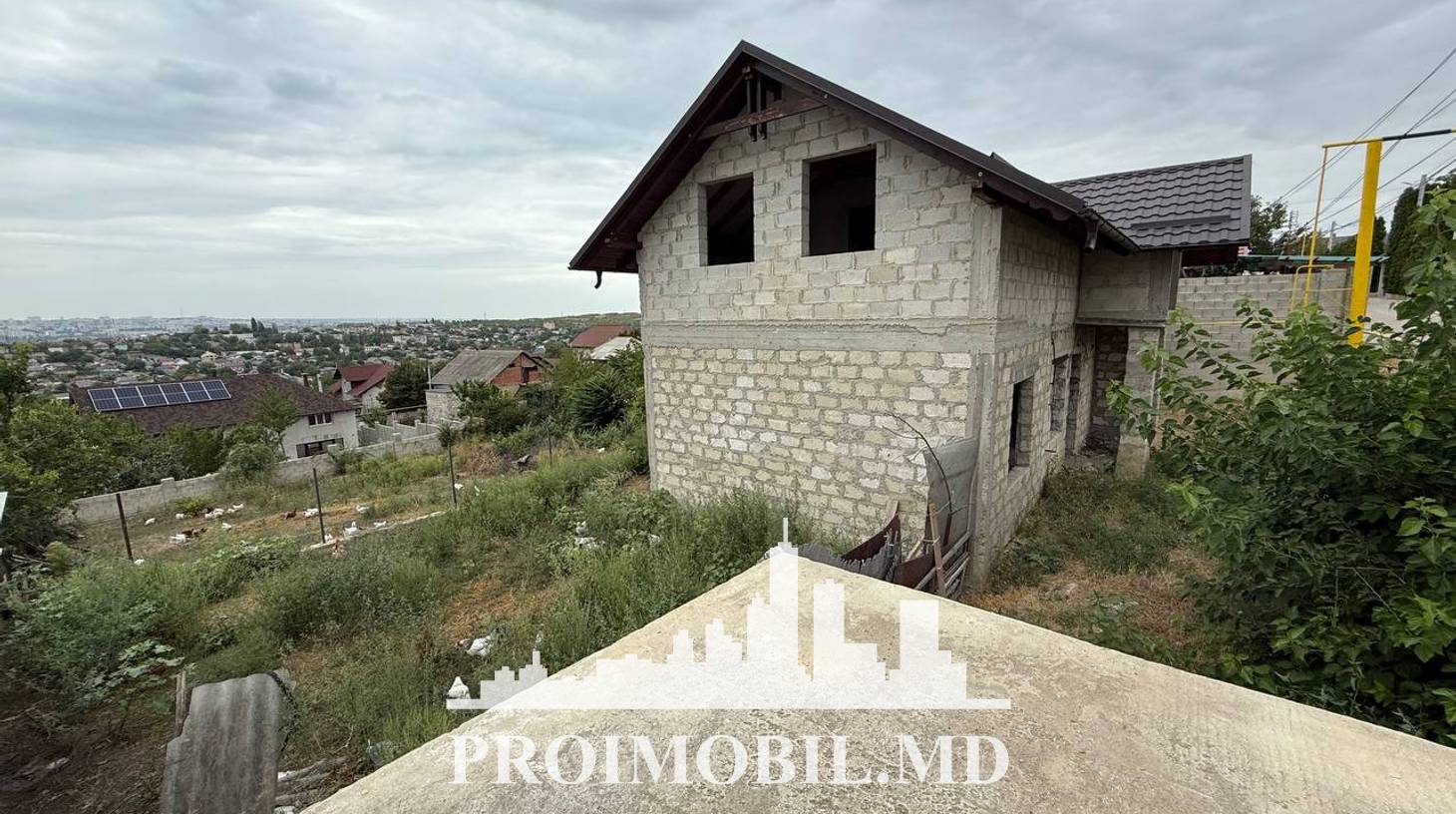 https://images.proimobil.md/ZV5x1Fz52CabcDvHhVHSk-aiKgdas8AhzAghOtGAtaI/watermark:0.75:so:0:30:0.39/resize:fill:1460:816:1/gravity:ce/bG9jYWw6Ly8vZXN0YXRlL2xyL2Q2Y2ViMTIzLThiYzQtNDg2OC1iNWY1LTcyYzNkOWVjZGIxNC5qcGVn