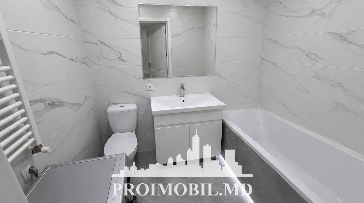 https://images.proimobil.md/ZVdxl3PLiN4mRIinEXcEPvXrDXOfZj0hXBfGV5nfmAA/watermark:0.75:so:0:30:0.39/resize:fill:1460:816:1/gravity:ce/bG9jYWw6Ly8vZXN0YXRlL2xyLzY5ZDBkODNkLTdiMDctNGJiYy1hOTk4LTM5OTViYTk3NzYwMy5qcGVn