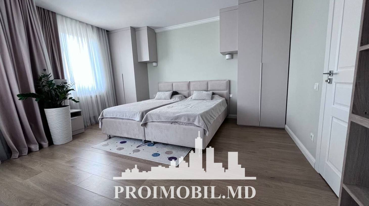 https://images.proimobil.md/ZXGJhwkuYDB8iDAoOO6gZ8J3zesMFvrdksQuV4-UIpM/watermark:0.75:so:0:30:0.39/resize:fill:1460:816:1/gravity:ce/bG9jYWw6Ly8vZXN0YXRlL2xyLzI5NDFmZDliLWViMzEtNGQwNy04Nzc4LTRlMDg2ZDE1MTYyYy5qcGVn