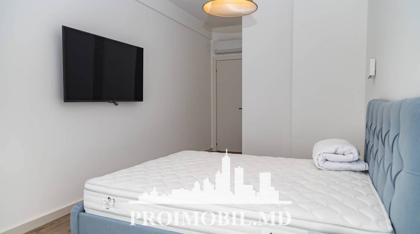 https://images.proimobil.md/ZfqhEcrdLyK2LyK9YT4Td20808vmLH3oNzA3SGHcxo8/watermark:0.75:so:0:30:0.39/resize:fill:1460:816:1/gravity:ce/bG9jYWw6Ly8vZXN0YXRlL2xyLzE0Yjg5MDM5LTRiYWQtNDIxYS1iODAxLTlkMGRhMmJiYmY5ZC5qcGVn