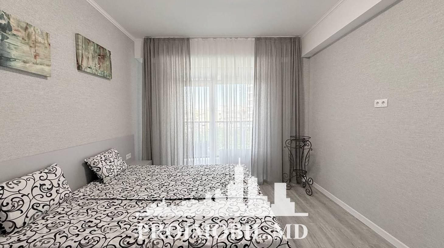 https://images.proimobil.md/ZgxN0865NR-pnXfDh5mRcBxeunSbZum36Rcfg_qPkSc/watermark:0.75:so:0:30:0.39/resize:fill:1460:816:1/gravity:ce/bG9jYWw6Ly8vZXN0YXRlL2xyL2Q5ZTMyMjY3LTVmNDAtNDcwNS04ZjA5LTI5NWE3MjQ0YzE1MS5qcGVn