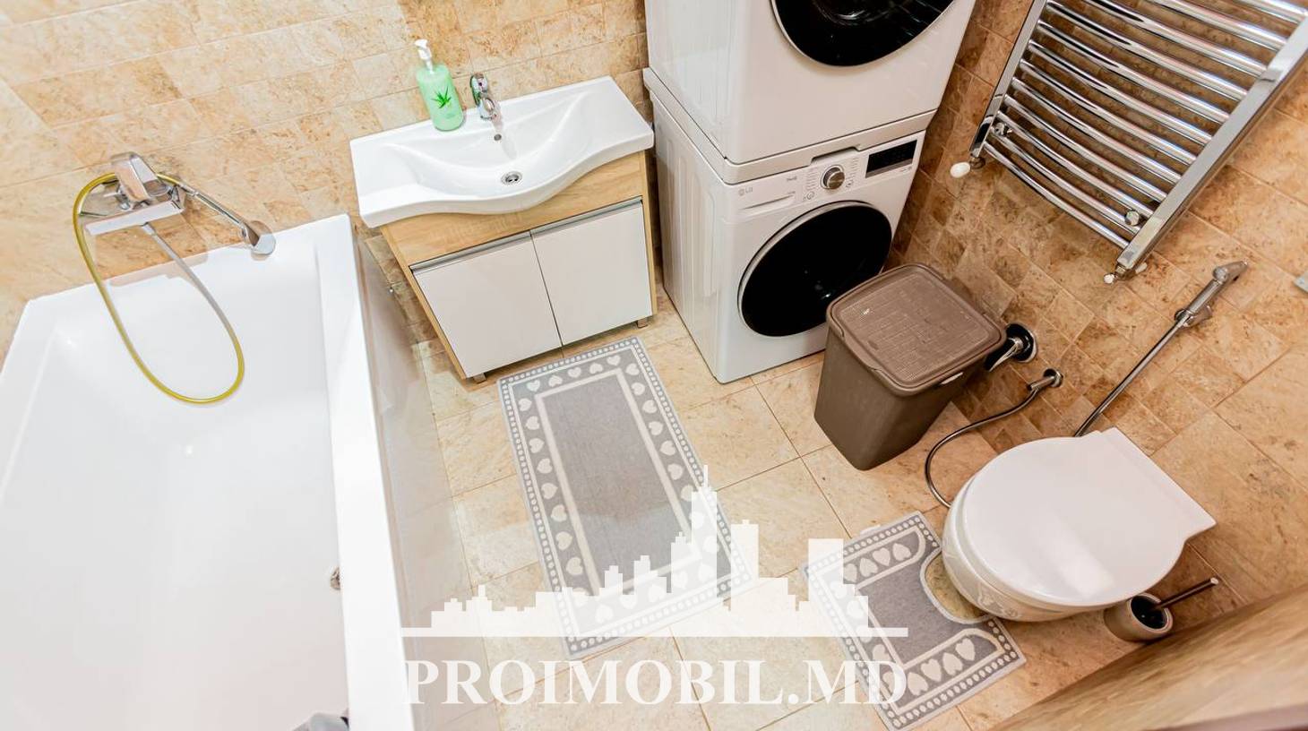 https://images.proimobil.md/ZnxuQa_Yotcfx2Kw6OJ5rYeYF-Y6Gw6ZqzUboHOo10w/watermark:0.75:so:0:30:0.39/resize:fill:1460:816:1/gravity:ce/bG9jYWw6Ly8vZXN0YXRlL2xyL2Y0NzY5YzgwLTdhM2ItNDEwOC04NTA5LWRhM2NlYWEzY2Q1My5qcGVn