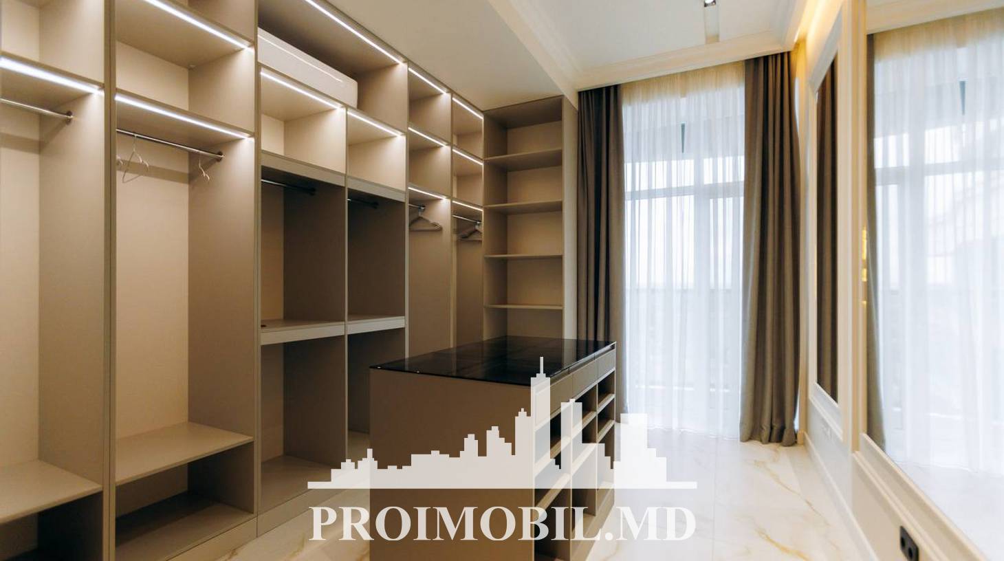 https://images.proimobil.md/ZoujtMIfO28_FZ-7QMRXKzNKAUQSOwMsmU4cnPjEnIs/watermark:0.75:so:0:30:0.39/resize:fill:1460:816:1/gravity:ce/bG9jYWw6Ly8vZXN0YXRlL2xyLzZlMWNiODI5LWVhYjMtNDcyMC04MWQ1LTk2MmRmMGQwMThmZS5qcGVn