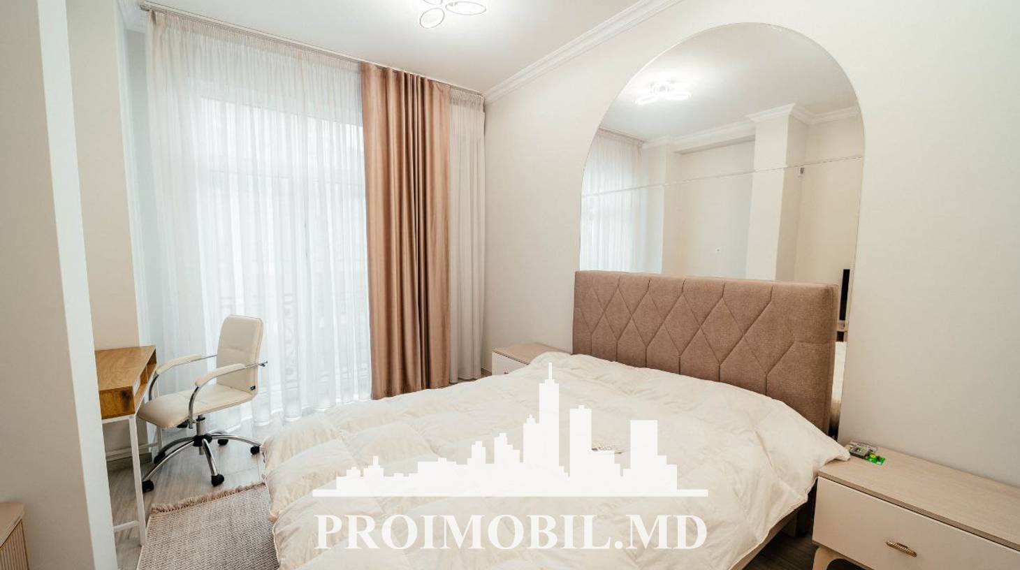 https://images.proimobil.md/ZqAhVeoWzHmombCztQDm01h5xpCYIYgGiB3j0nLwJKw/watermark:0.75:so:0:30:0.39/resize:fill:1460:816:1/gravity:ce/bG9jYWw6Ly8vZXN0YXRlL2xyLzZmOGJhNGJlLTBmMTMtNDI3Ny05MzVmLWIxMWMyMDNiMmJkMy5qcGVn