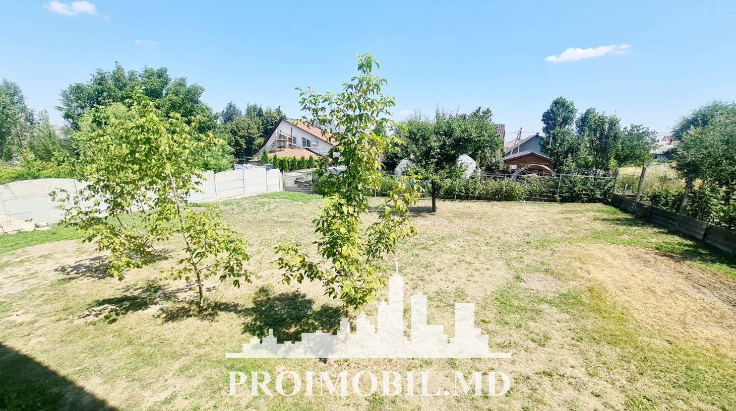 https://images.proimobil.md/ZqP6zOX5tY4T8UtoApkG3Tao-thhBqHdvwSyYrBOv8M/watermark:0.75:so:0:30:0.39/resize:fill:1460:816:1/gravity:ce/bG9jYWw6Ly8vZXN0YXRlL2xyL2NjOTBkZDJiLWQ2MTMtNDQ4MC1hNWQ5LThkZTgxMjg5ZmY1Yi5qcGVn