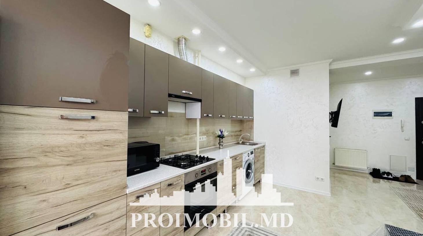 https://images.proimobil.md/ZrTwh5eB2vC3gMj7vaNgBMAf5yNgxtzhxOvLXVhKqlI/watermark:0.75:so:0:30:0.39/resize:fill:1460:816:1/gravity:ce/bG9jYWw6Ly8vZXN0YXRlL2xyL2NmMGQ5ZGQxLTZmZGMtNGY0Zi1iYjNjLTQ3ZWVhMTlkNGUzNi5qcGVn