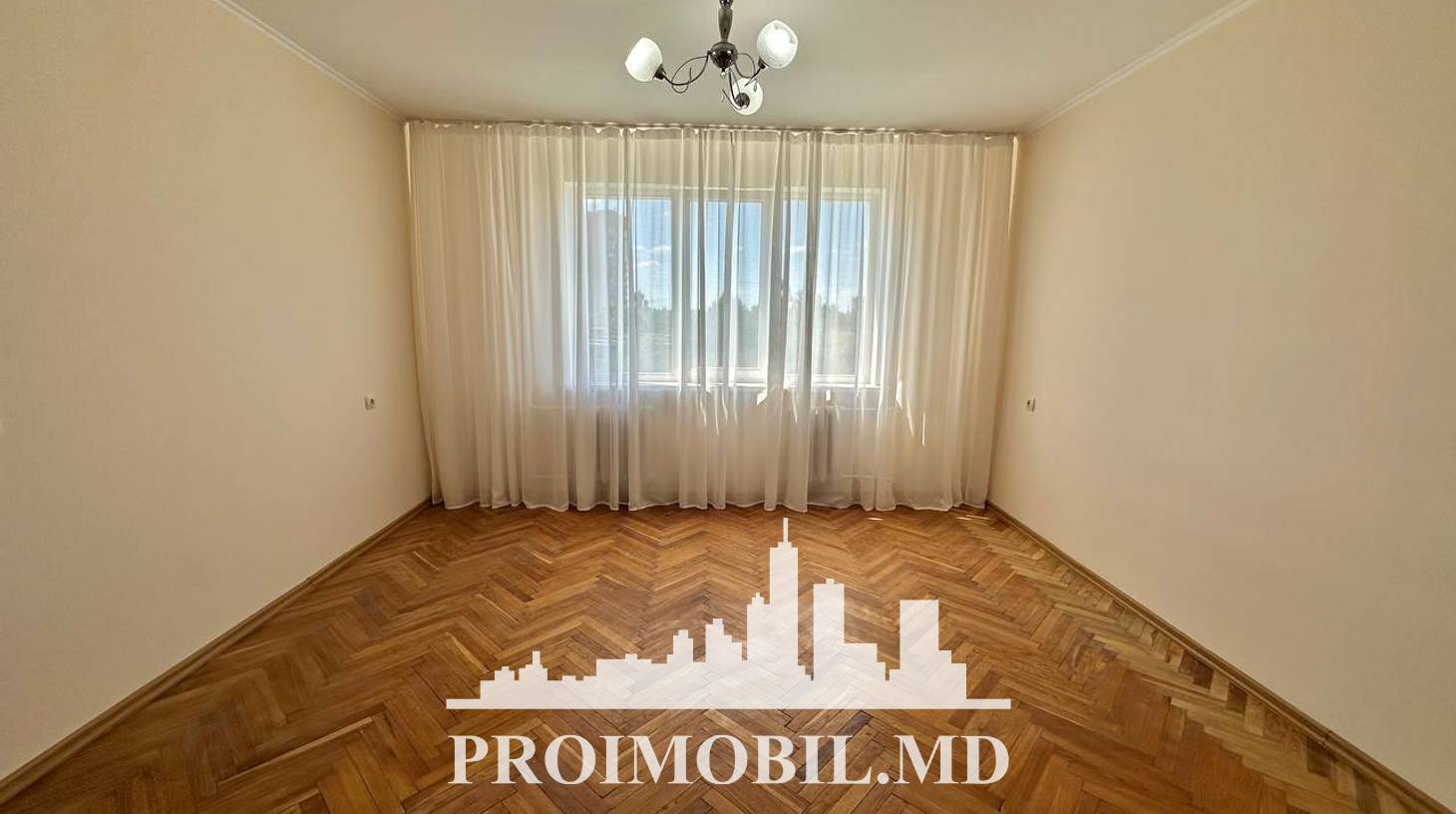 https://images.proimobil.md/Zs4HGNLM4q8HfDFfx3C8SegoHtGpi9VMAzyZJVJUgCA/watermark:0.75:so:0:30:0.39/resize:fill:1460:816:1/gravity:ce/bG9jYWw6Ly8vZXN0YXRlL2xyLzczNDIyNDI5LTFiNzctNDVhNS05Y2JjLTM0ZjAwNWJlOGQxZi5qcGVn
