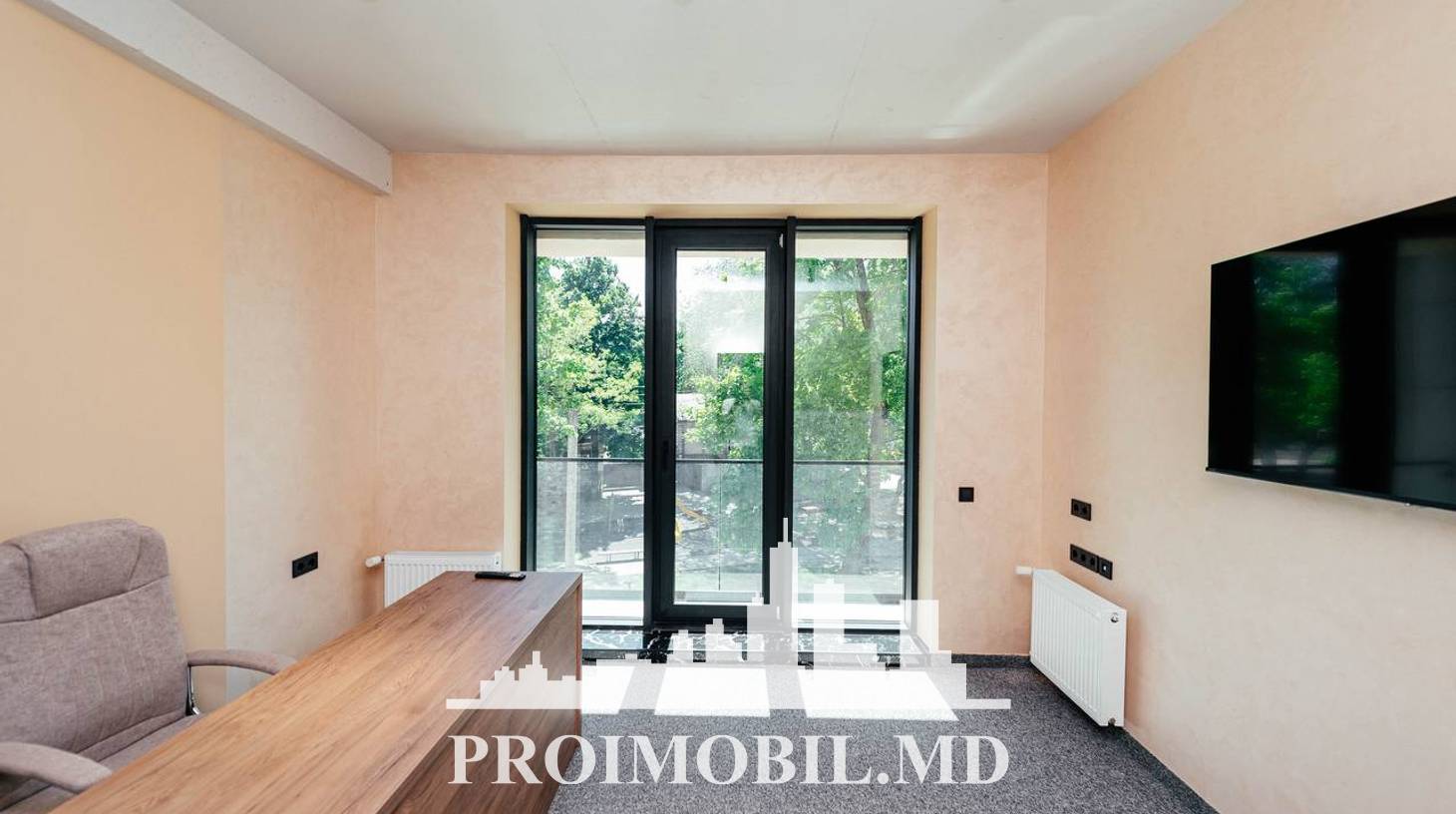 https://images.proimobil.md/ZtfjRzK0XlpxvpQTdVhZtXd3_LfXv3TzeyMF1TJYrZ4/watermark:0.75:so:0:30:0.39/resize:fill:1460:816:1/gravity:ce/bG9jYWw6Ly8vZXN0YXRlL2xyL2U4NWVlNWZhLWMyYWQtNGE1MC1hMTFjLTRlZWRmNWNiODc0Mi5qcGVn