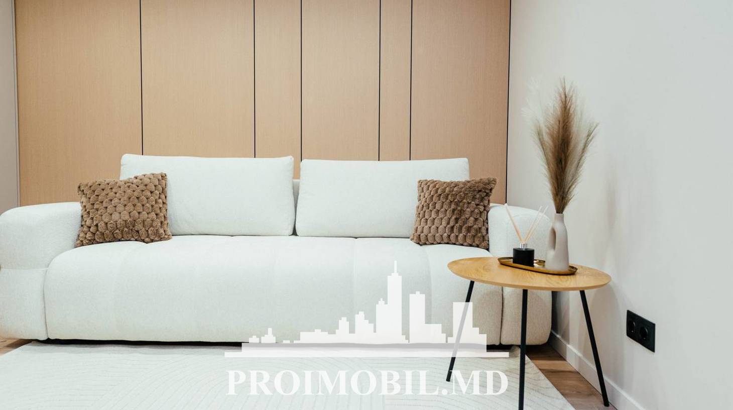 https://images.proimobil.md/ZvjoEQ0v85dzxVGEZ59KEVm5Z9UsDgc6xp-QEWIniPc/watermark:0.75:so:0:30:0.39/resize:fill:1460:816:1/gravity:ce/bG9jYWw6Ly8vZXN0YXRlL2xyL2FmZTgwNmRhLTRhOWEtNDBjOS1iOWJlLWExN2QwMTY5MzNjOC5qcGVn