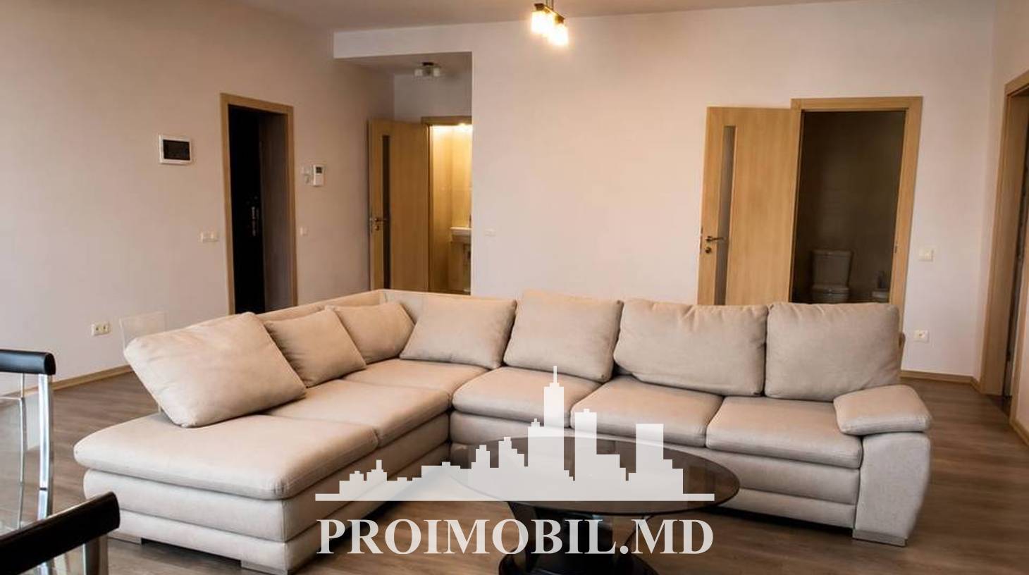https://images.proimobil.md/Zxta_aCYeh1zJLS95XhFgCSokAOjkUtW3Yoto1z1bho/watermark:0.75:so:0:30:0.39/resize:fill:1460:816:1/gravity:ce/bG9jYWw6Ly8vZXN0YXRlL2xyLzc0MTQ2MWQ0LThmNjItNGQyNi1iZDI2LTg3MzgzNmIzNTZlZC5qcGVn