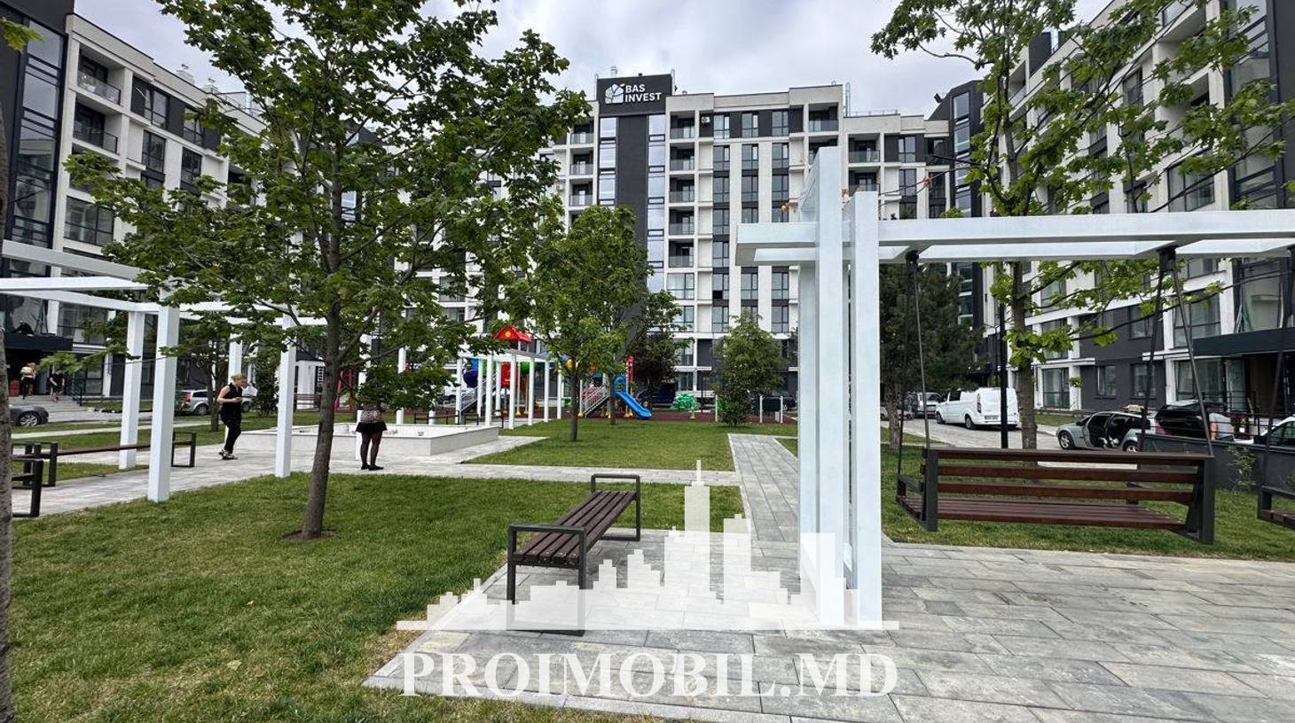 https://images.proimobil.md/ZxxBEiNP7M0G7gAxyDy-5gqqW5XIPYbEYx33eukgtsU/watermark:0.75:so:0:30:0.39/resize:fill:1460:816:1/gravity:ce/bG9jYWw6Ly8vZXN0YXRlL2xyLzliMTUxZWFkLTg3YTQtNDc2OC1iYTA3LTJhNGE2NWZmNTU1Ny5qcGVn