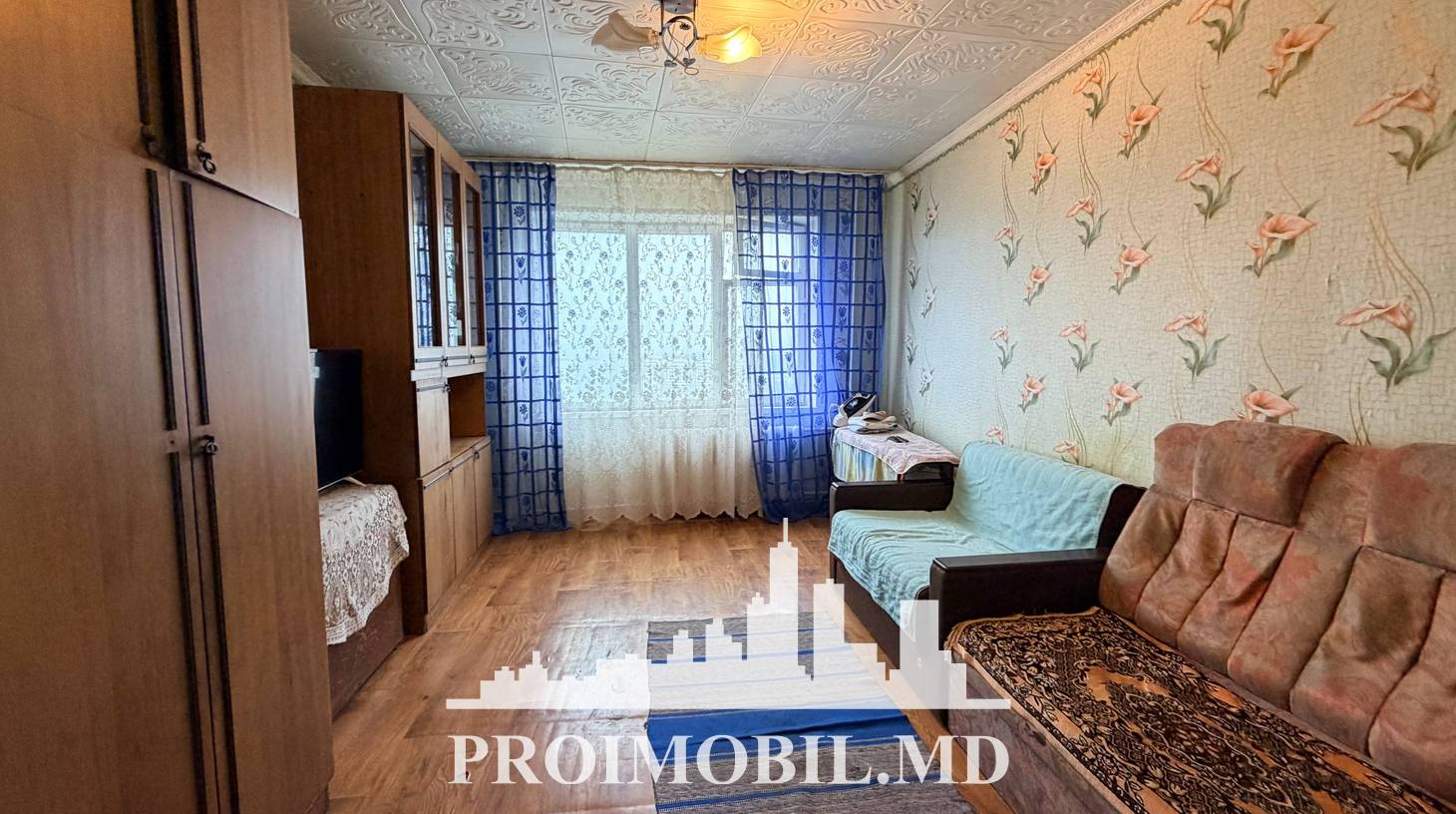 https://images.proimobil.md/_0C3CfleZccNbCctMHeMHZ0lHhrdGA6WiB8drwQPTPg/watermark:0.75:so:0:30:0.39/resize:fill:1460:816:1/gravity:ce/bG9jYWw6Ly8vZXN0YXRlL2xyL2Y0YjJmMzcwLTIwNmItNDVhNC04ZjM5LTY0ZDA0YjQ5MGI4NS5qcGVn