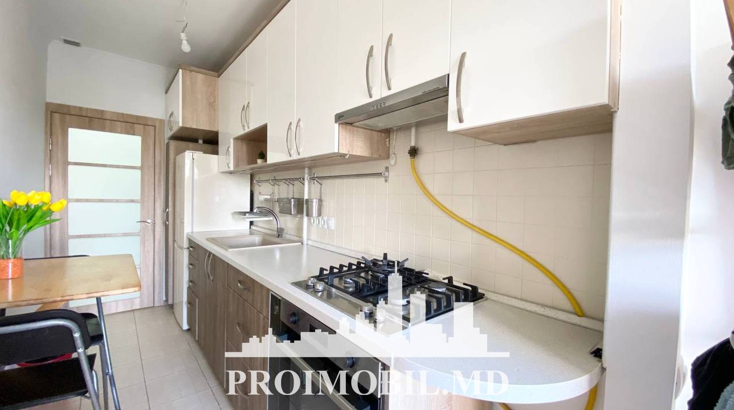 https://images.proimobil.md/_0poh9SZLacb6OucZNFz33w0LEIEjVLJ8AD4tyxdh88/watermark:0.75:so:0:30:0.39/resize:fill:1460:816:1/gravity:ce/bG9jYWw6Ly8vZXN0YXRlL2xyL2Q5MTYzYjc1LTNlOWItNDhmZS04ZTUwLTRiNWY3ZWE5NjBlYy5qcGVn