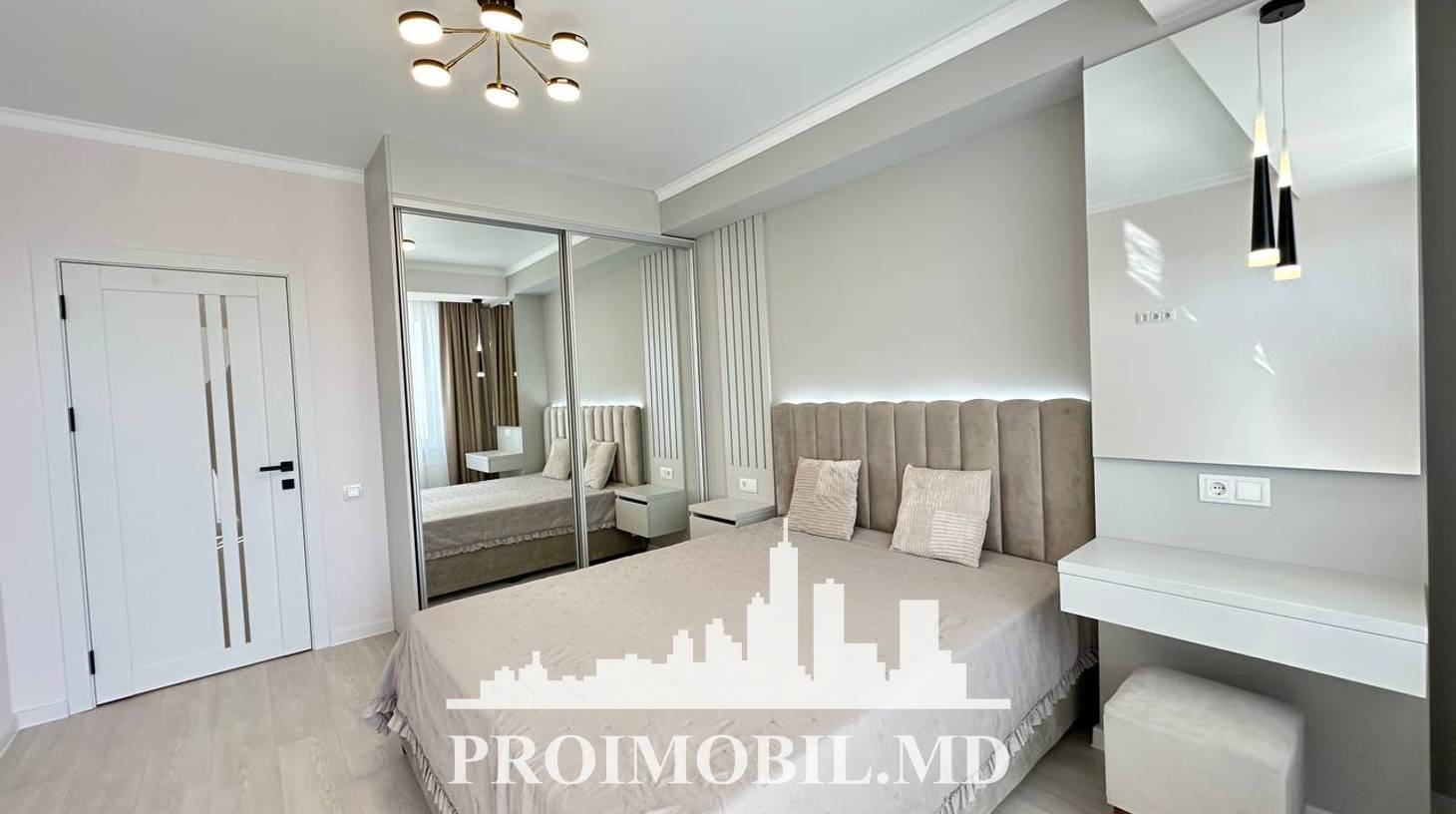 https://images.proimobil.md/_1MuFbHYdXHUM8MuZQDqux5UnNeVzwt16PiklPKnbQ0/watermark:0.75:so:0:30:0.39/resize:fill:1460:816:1/gravity:ce/bG9jYWw6Ly8vZXN0YXRlL2xyL2FlYjhjNmZjLTZlMmUtNDc1NS1hZjU0LWNmNjE2ZTFjNjdlMS5qcGVn