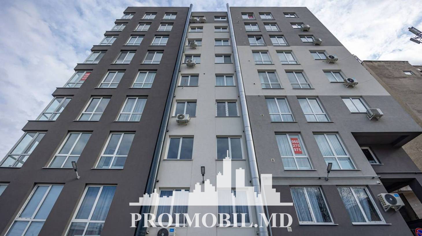https://images.proimobil.md/_2KX2Z62EyTlebsgy5w_7ZJa5Zs8eVTPWcToFBR6jQA/watermark:0.75:so:0:30:0.39/resize:fill:1460:816:1/gravity:ce/bG9jYWw6Ly8vZXN0YXRlL2xyLzNkY2E5MjhmLTM2NjAtNDE1ZC1hYWRhLWNmYzE1OTVjNDU2MS5qcGVn