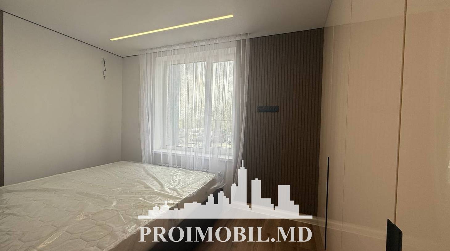 https://images.proimobil.md/_62ZMQXq-W74H5vxogmpSnTi_jQhdrZHnKRBx0CL_Vs/watermark:0.75:so:0:30:0.39/resize:fill:1460:816:1/gravity:ce/bG9jYWw6Ly8vZXN0YXRlL2xyLzg3YTBmYTBhLWNiYWQtNDJkMi05OTJjLTA0ZDU1ODc4YzY3YS5qcGVn