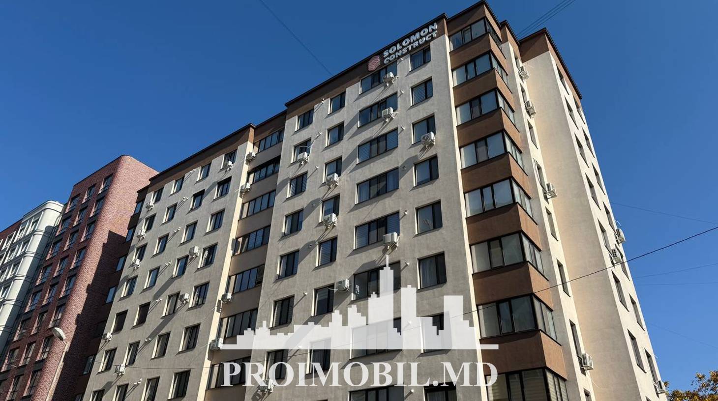 https://images.proimobil.md/_8_HOhVkNGPaPO0Y-1fQi9WoappQW0XLbhYlw79lVHg/watermark:0.75:so:0:30:0.39/resize:fill:1460:816:1/gravity:ce/bG9jYWw6Ly8vZXN0YXRlL2xyL2Q1YTkzNDU5LWVjMTktNGVhYy05NzhhLTg5ZjRkODVlOTRkZC5qcGVn