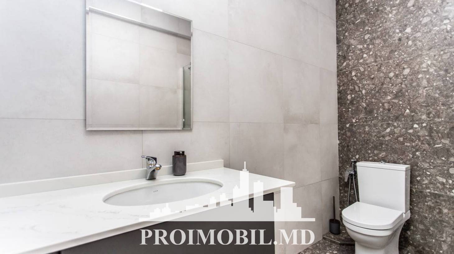 https://images.proimobil.md/_9TquBrE_G_CVwXkwnl8K1zdXVSEBxDO7JH4ZBSZYm0/watermark:0.75:so:0:30:0.39/resize:fill:1460:816:1/gravity:ce/bG9jYWw6Ly8vZXN0YXRlL2xyLzY2YzEzZDgwLThiYmQtNDY5Yy1hODhlLTJmMjU1N2ZkOWI2NS5qcGVn