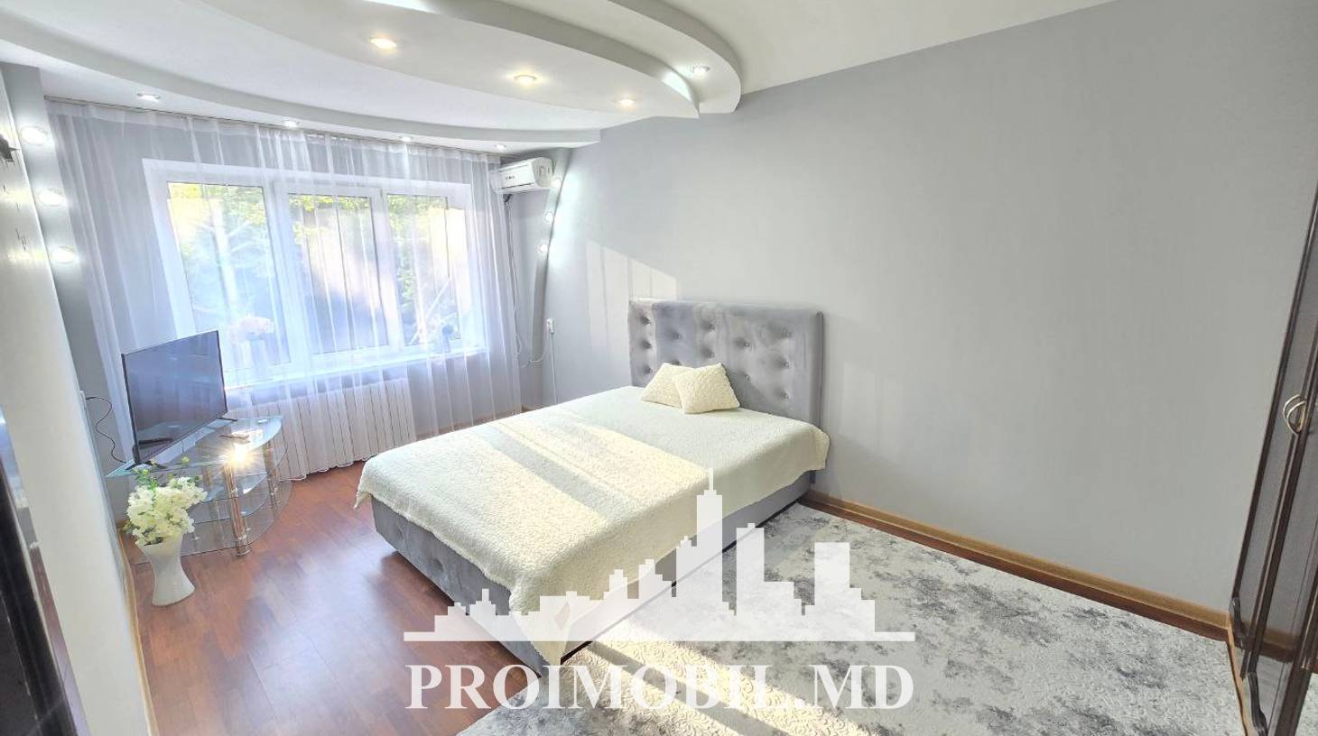 https://images.proimobil.md/_Anz7E_hWTpkQYACEk-nUxZ2ZVchTBVIGEci_slgObo/watermark:0.75:so:0:30:0.39/resize:fill:1460:816:1/gravity:ce/bG9jYWw6Ly8vZXN0YXRlL2xyLzFjMjMwYWIxLTlhZDYtNGYxYy05Mjg5LTM0MTIzY2I0OTIzYy5qcGVn