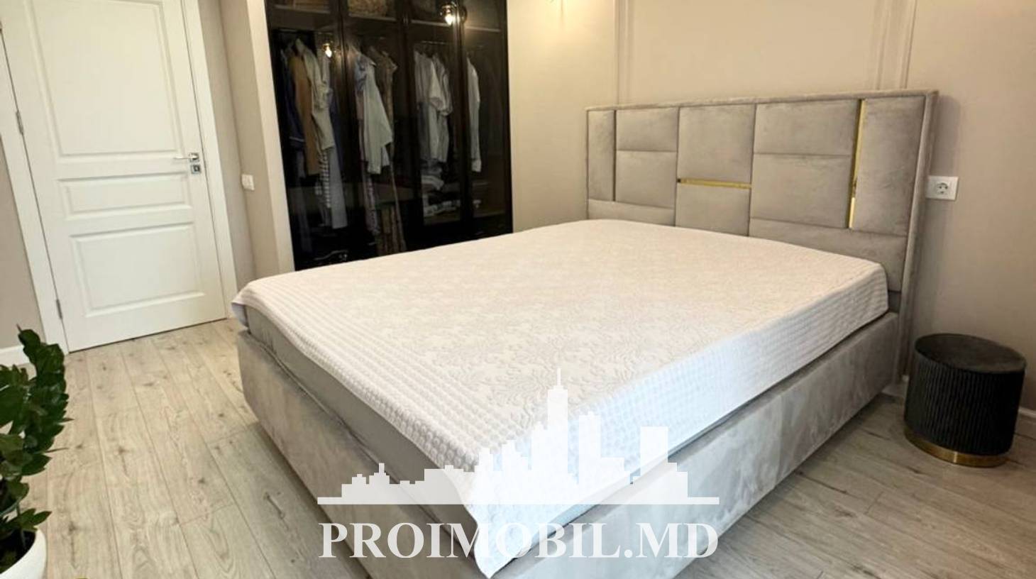 https://images.proimobil.md/_C6kpOPHOknlgA9n1QHh0GvU_NL7v5xirVAAwfOH1FQ/watermark:0.75:so:0:30:0.39/resize:fill:1460:816:1/gravity:ce/bG9jYWw6Ly8vZXN0YXRlL2xyLzA2MTYyOTExLTBhNjAtNDk1Yi04MmUxLWRjZjMxYTI5NGViOC5qcGVn