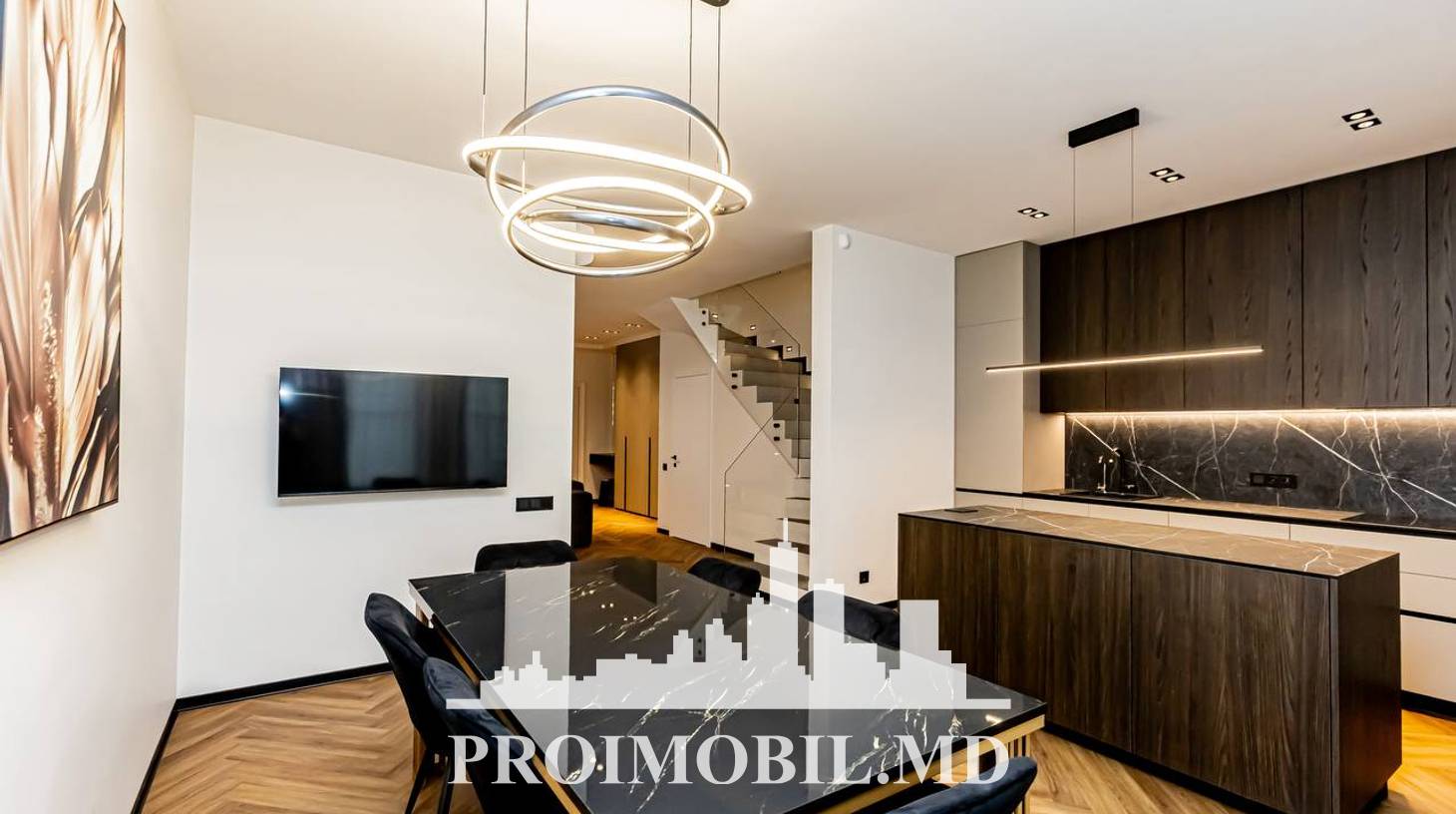 https://images.proimobil.md/_CqC9gHb7NcvHlxLVBW7A5UlDedhRqlSHu_z1Y4xIIE/watermark:0.75:so:0:30:0.39/resize:fill:1460:816:1/gravity:ce/bG9jYWw6Ly8vZXN0YXRlL2xyLzc3ZWY3OThkLTUyYjItNDIyNi1hZGEwLThlMjEyMjRhNGM2MC5qcGVn