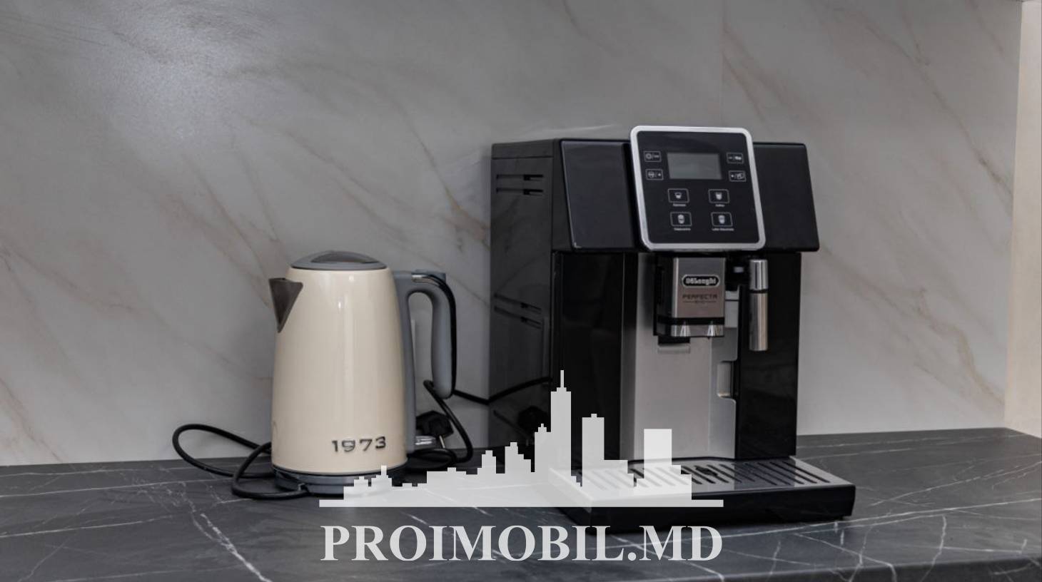 https://images.proimobil.md/_EXNI9uUAcXP85qHb-6vZfUJKxsUAXMclxgOX8KhY9U/watermark:0.75:so:0:30:0.39/resize:fill:1460:816:1/gravity:ce/bG9jYWw6Ly8vZXN0YXRlL2xyLzFkYTRjZGE2LTBlOTMtNDc2Mi05ZmFhLWI5NWY3ZmQ4ZTc0OS5qcGVn