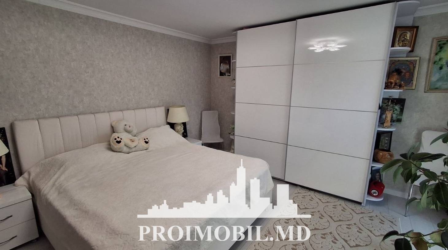 https://images.proimobil.md/_H0tOZpbVYGNoiUug71HCQfGczS32ln4dgGx4XbUbIQ/watermark:0.75:so:0:30:0.39/resize:fill:1460:816:1/gravity:ce/bG9jYWw6Ly8vZXN0YXRlL2xyLzk1MzRmYzExLWE3NDUtNDE4Mi05MmUyLTMwYTliYjk2NmYyNy5qcGVn