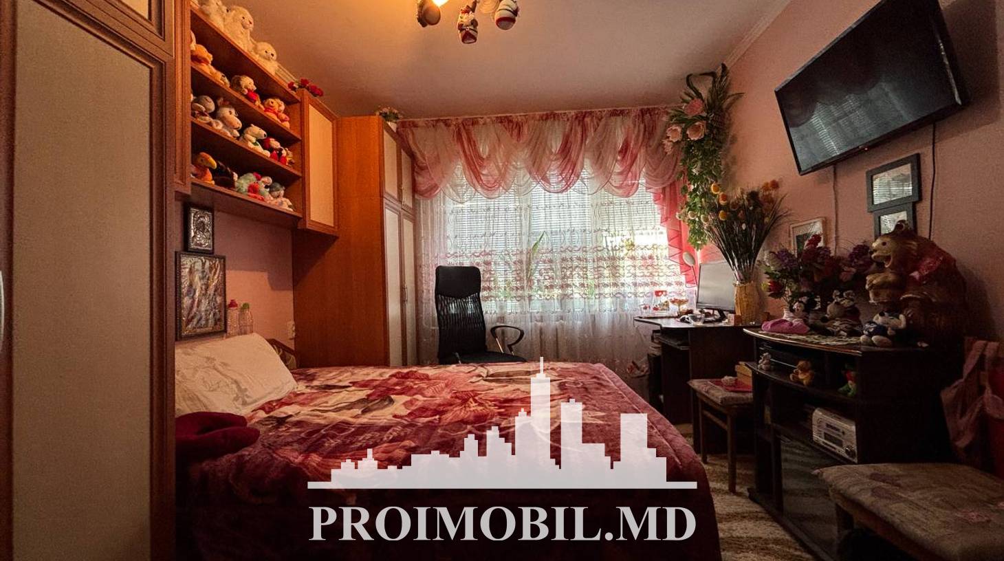 https://images.proimobil.md/_I3ZTu3ZDmS6GjbfwiY22Kobbyi4K_ziR4Yi5fVaHmY/watermark:0.75:so:0:30:0.39/resize:fill:1460:816:1/gravity:ce/bG9jYWw6Ly8vZXN0YXRlL2xyL2E4ZDNkZDFlLWZiYTktNDgxZi1hZmJmLTJmZWU3ZWE3NTcwMC5qcGVn
