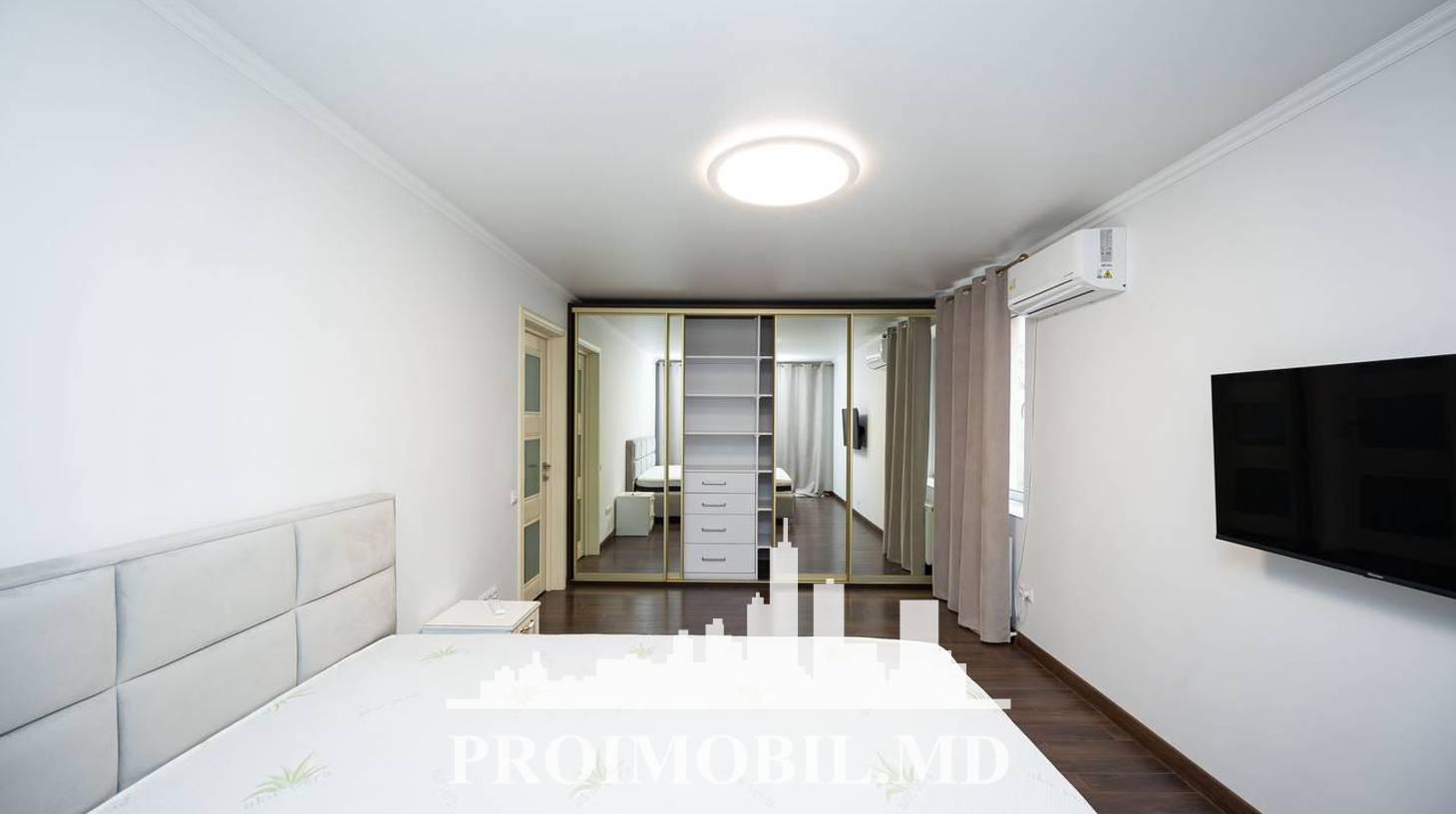 https://images.proimobil.md/_IUZOp7o4WJKxXO51Dvetxsyz6o2qBEmVjpfbYD94Pk/watermark:0.75:so:0:30:0.39/resize:fill:1460:816:1/gravity:ce/bG9jYWw6Ly8vZXN0YXRlL2xyL2EwZGFlZDE5LWQ5YjItNGFlZC05YmMxLWUyNzg4MDNjMTVkNy5qcGVn