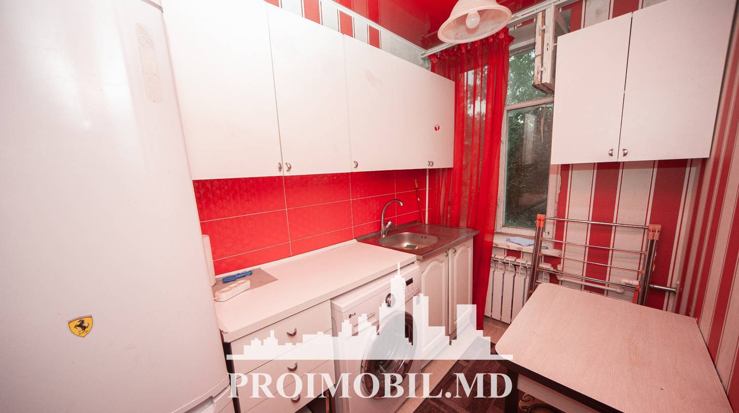 https://images.proimobil.md/_Lj8RBQNJd3ymJFtFCH8HkeDooQU_mUinD0yj0qWyiQ/watermark:0.75:so:0:30:0.39/resize:fill:1460:816:1/gravity:ce/bG9jYWw6Ly8vZXN0YXRlL2xyLzRiMmZkNGEwLTI4NmUtNDc3MC1hZWE5LTU3ZTQ5OTc1OWIzNS5qcGVn