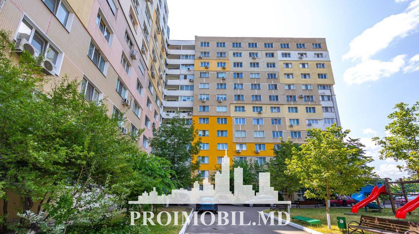 https://images.proimobil.md/_PSVSm6d26DoLngdnHNlZ8GQ-25BjgBJP8qqi8ib5g4/watermark:0.75:so:0:30:0.39/resize:fill:1460:816:1/gravity:ce/bG9jYWw6Ly8vZXN0YXRlL2xyLzAzNmY0Nzk5LWM1NWEtNDYyNi04YWFiLTZhMDc0NDBlYzU5Yi5qcGVn