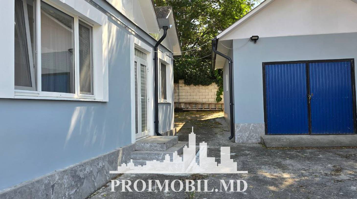 https://images.proimobil.md/_PZiqd6mwXulJIx25jvt6GfqKI4Uh1ed4acGmM157Cw/watermark:0.75:so:0:30:0.39/resize:fill:1460:816:1/gravity:ce/bG9jYWw6Ly8vZXN0YXRlL2xyL2E4NjM3ZjVhLWVhOWItNDlmOC1hNzU3LTBmNTE2OTkyMjI5Ny5qcGVn
