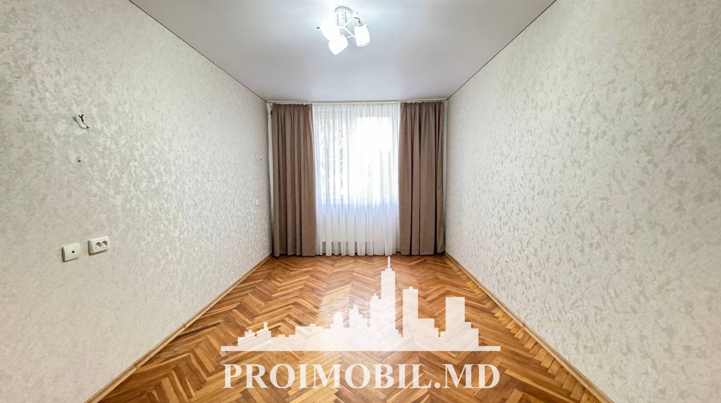 https://images.proimobil.md/_SL_g9_yFM3VJ2fZvT2t-03kkSuVufHJ9u-rlD1KFcw/watermark:0.75:so:0:30:0.39/resize:fill:1460:816:1/gravity:ce/bG9jYWw6Ly8vZXN0YXRlL2xyL2VhOWVmOTRmLWQzYWYtNDUzMS04ZWQ2LWFiMTViMDQwNTdkNy5qcGVn