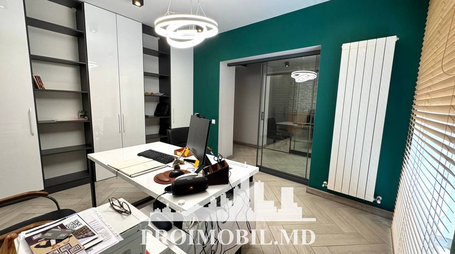 https://images.proimobil.md/_UteI1rUpfgMA6WEhl_Ws7Pos59B_R-CDKU93hDxWdY/watermark:0.75:so:0:30:0.39/resize:fill:1460:816:1/gravity:ce/bG9jYWw6Ly8vZXN0YXRlL2xyLzc0Y2NiNzIxLThiZjAtNGQ1ZC1hMTA4LTBlMTMzNGQzNjBiZC5qcGVn