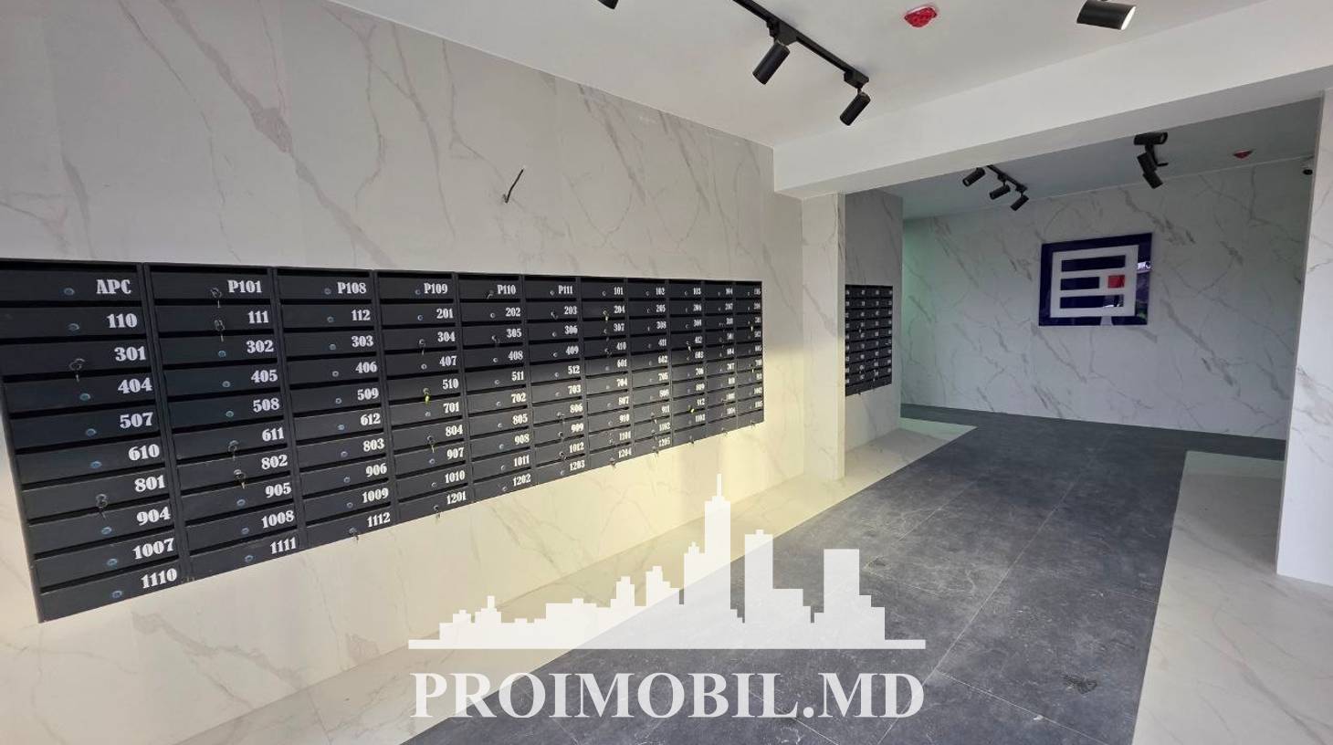 https://images.proimobil.md/_XPn2rGJe6SDRF0X-iOuweeV94n2J8sjsvv7nVYTHCQ/watermark:0.75:so:0:30:0.39/resize:fill:1460:816:1/gravity:ce/bG9jYWw6Ly8vZXN0YXRlL2xyL2VhYTc4ZGIyLWEyNWMtNGU1Yy1iMDQzLWIxMDFmNDBkOWQyOC5qcGVn