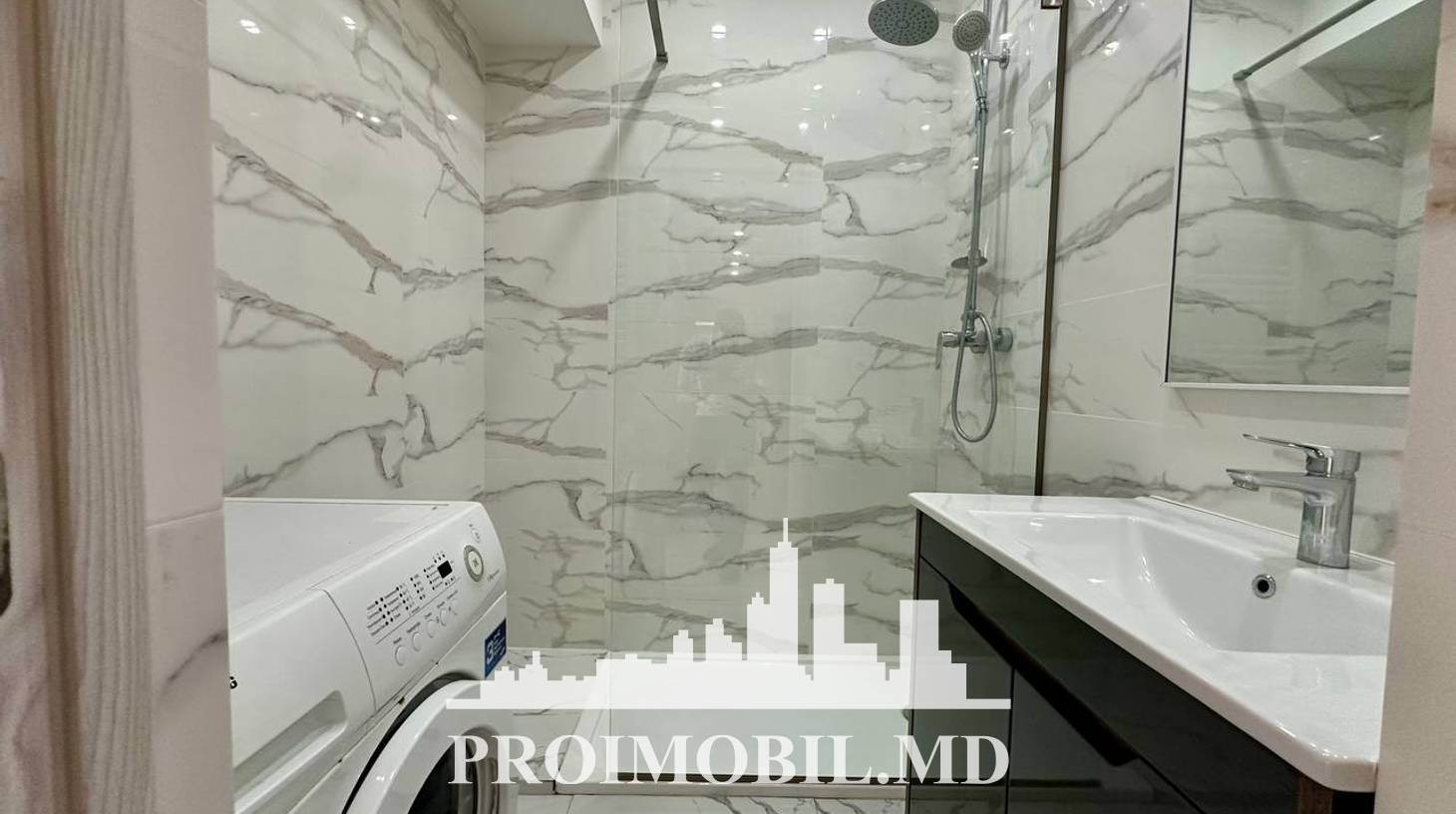 https://images.proimobil.md/_ZBZLzj9R6aMhsI6iOclSlDA17cuMhZ-7BJm9et69Z0/watermark:0.75:so:0:30:0.39/resize:fill:1460:816:1/gravity:ce/bG9jYWw6Ly8vZXN0YXRlL2xyLzU4Mjc0NmI2LTkxMGQtNDNkZi05ZjlmLTI4ZmE0YTRjOWRlYS5qcGVn