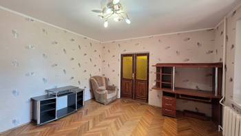 https://images.proimobil.md/_aQ3QeUSUdZoB4F7A4huUhIOjj6iyE7MKkuPz11TTvY/resize:fill:350:198:1/gravity:ce/bG9jYWw6Ly8vZXN0YXRlL2xyL2QwMDRhYmY4LWMxNzUtNGFiMS1hM2Q0LTQ4MWZkZTk0NGY4NS5qcGVn