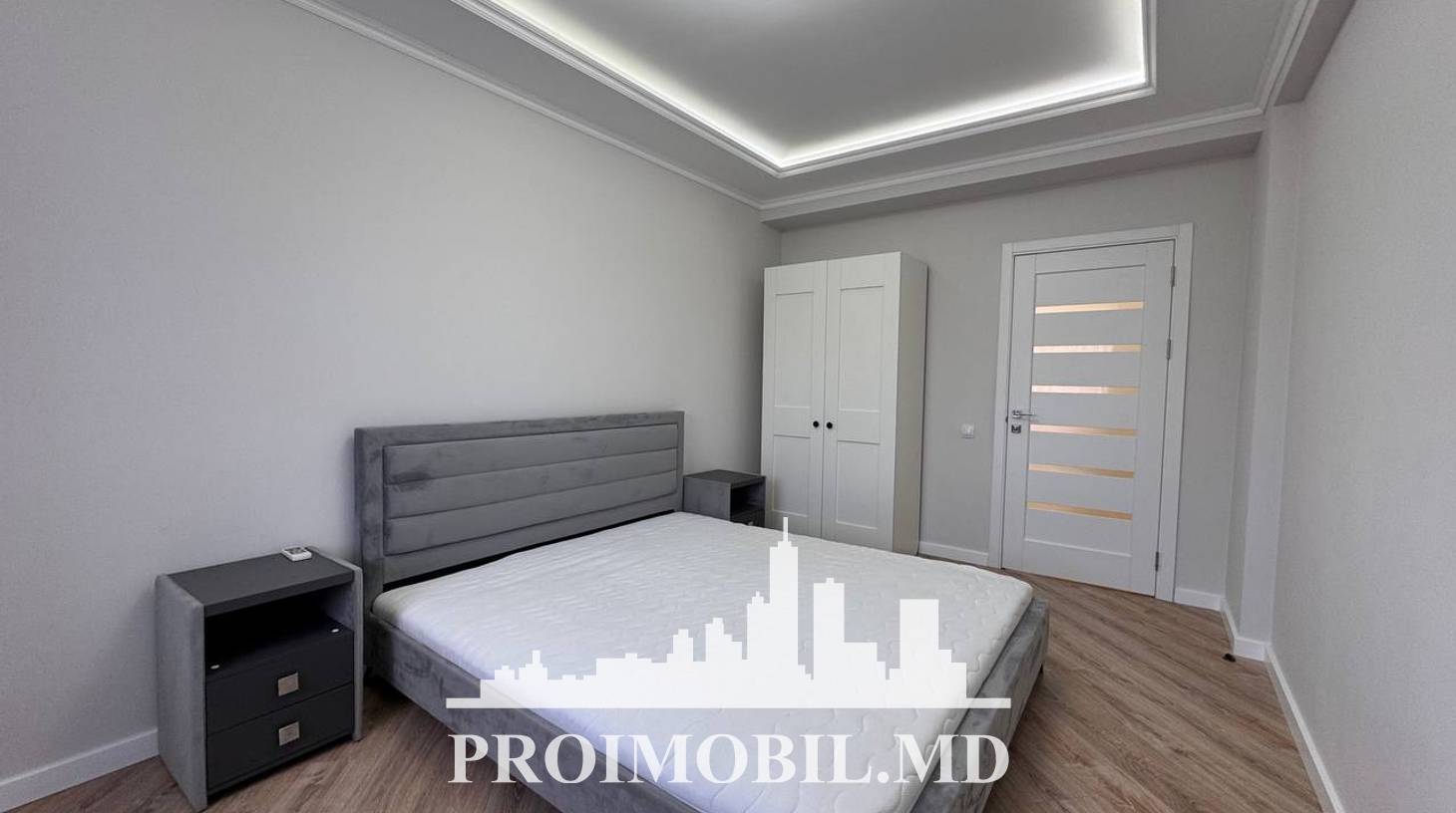 https://images.proimobil.md/_bOlbKKNotqS5aLJ55nqqbXrphwe2qzo8-_xZoH4S7w/watermark:0.75:so:0:30:0.39/resize:fill:1460:816:1/gravity:ce/bG9jYWw6Ly8vZXN0YXRlL2xyL2I4MmY2ZmY0LTMwMjUtNDQyZS1hZjQ2LTA3ODQ3MDc3YTY0ZC5qcGVn